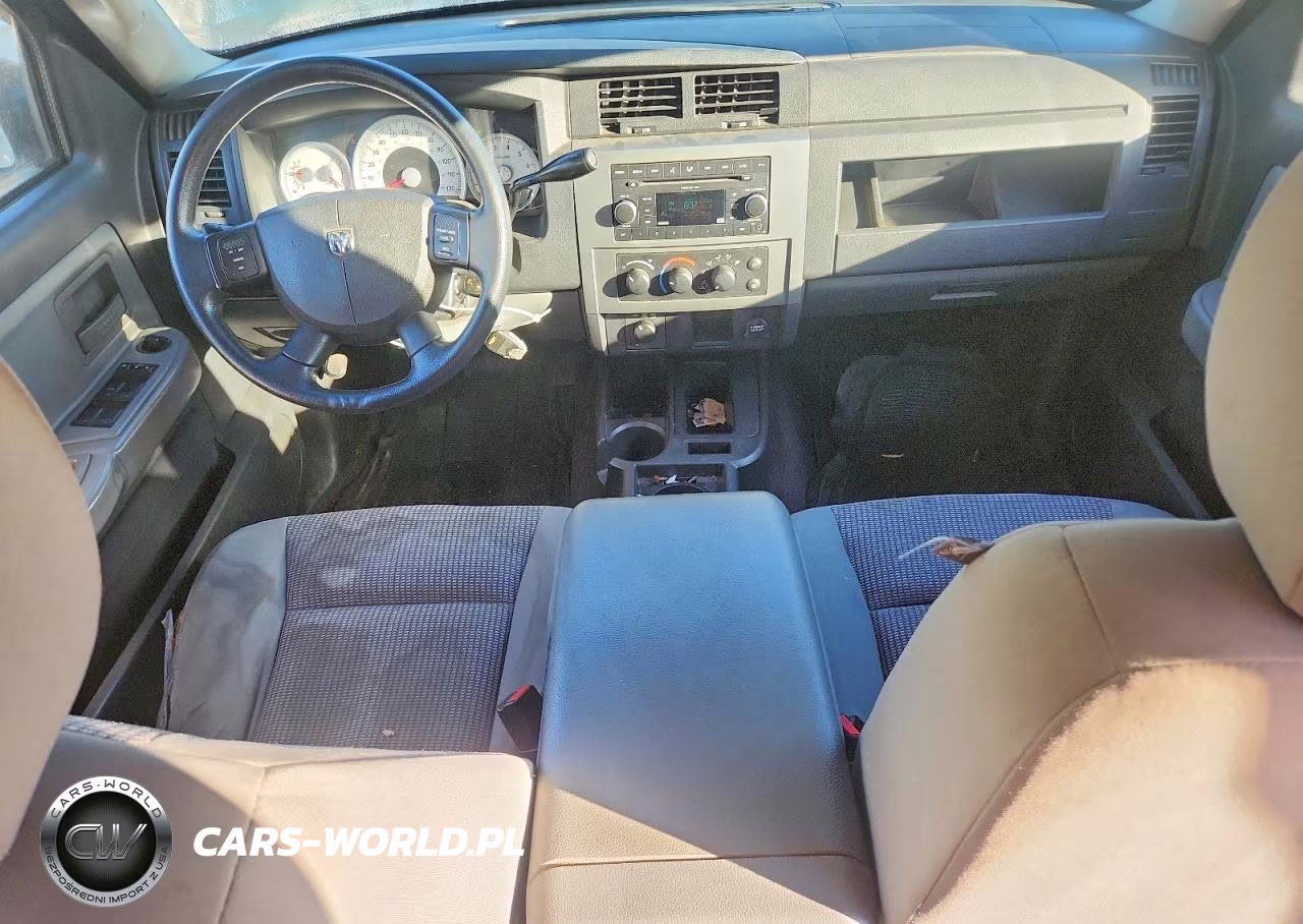 2008 Dodge Dakota Quad Slt VIN:1D3HW48KX8S590665 - 8