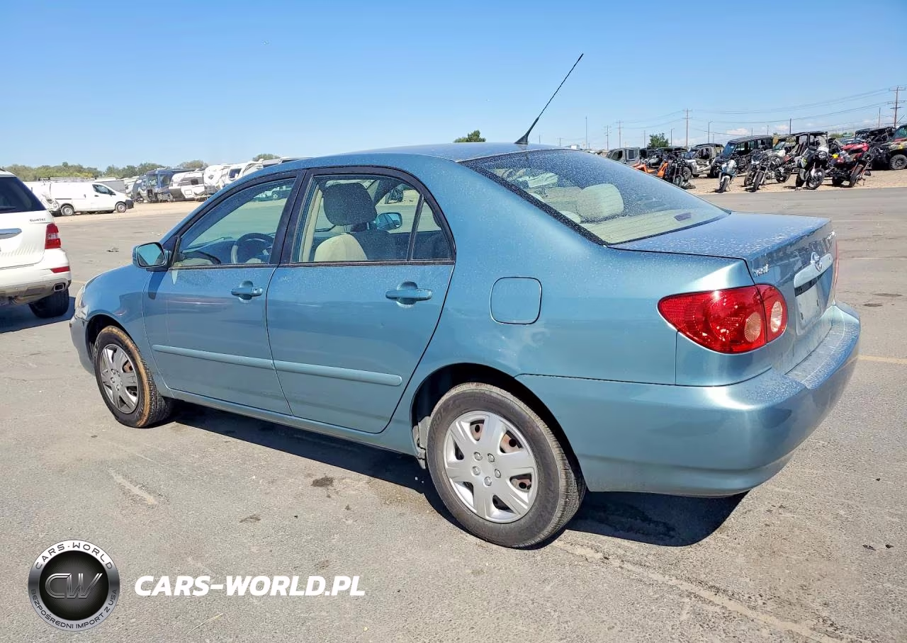 2007 Toyota Corolla Le VIN:1NXBR32E57Z858555 - 2