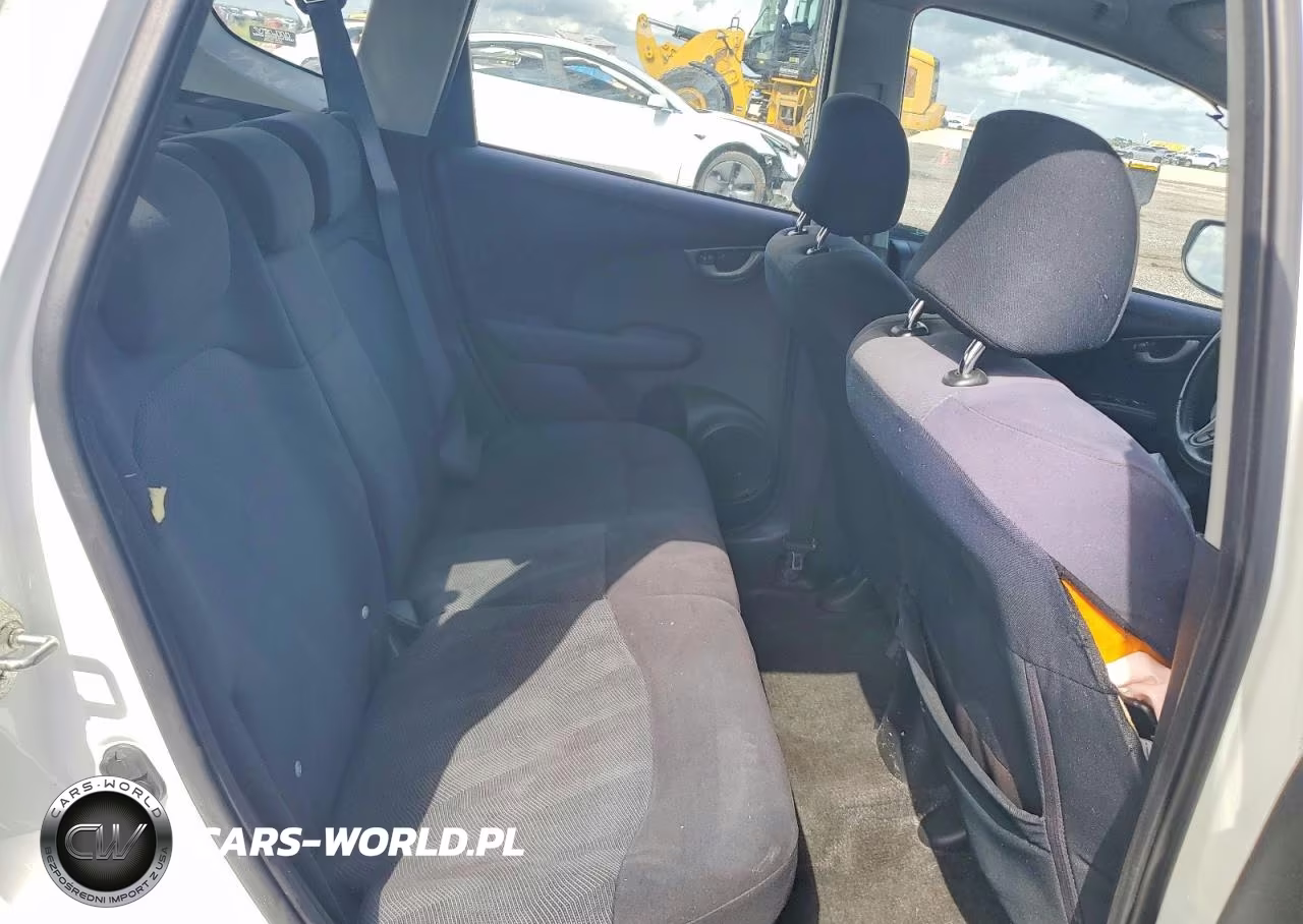 2009 Honda Fit Sport VIN:JHMGE88699S056834 - 10