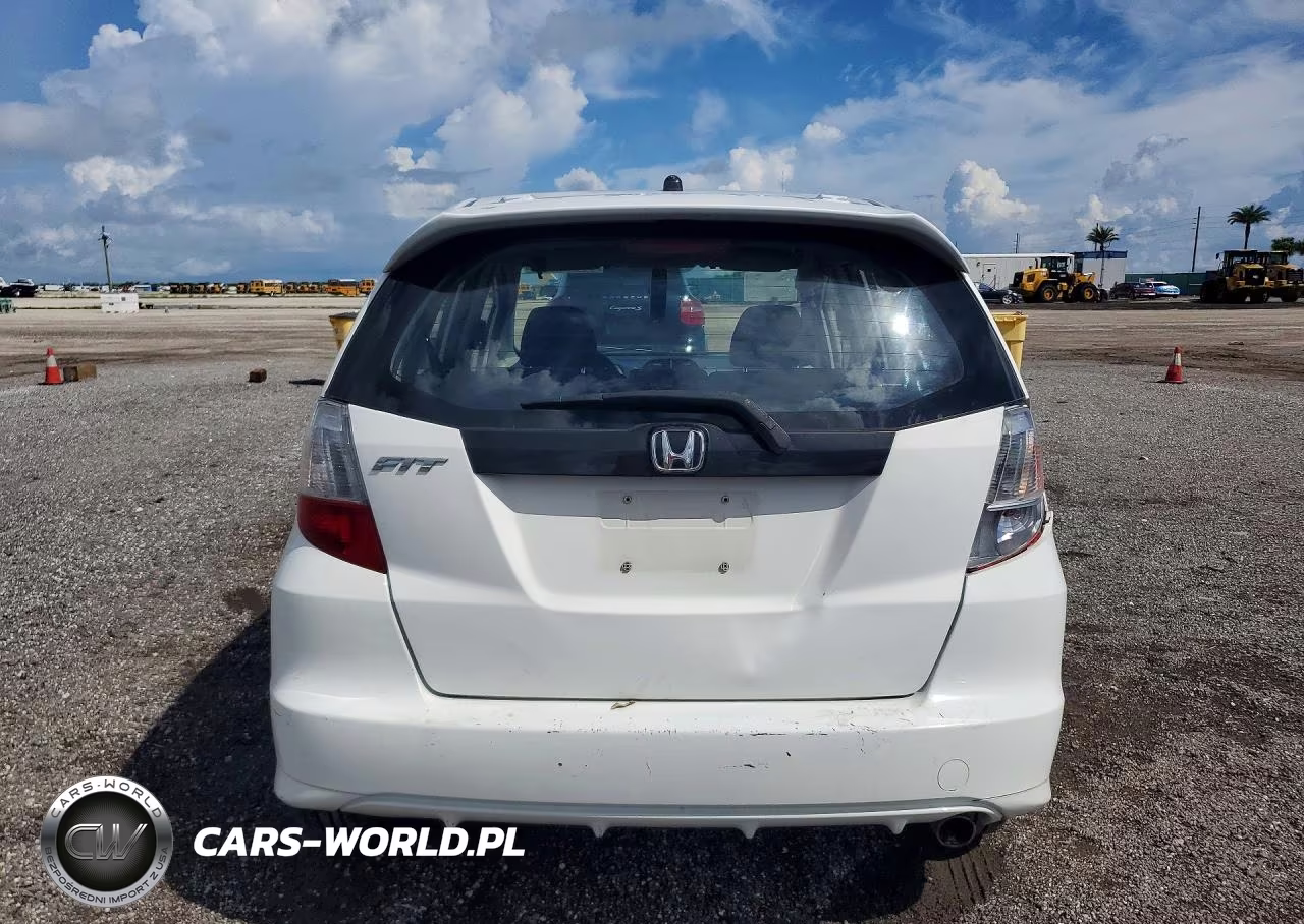 2009 Honda Fit Sport VIN:JHMGE88699S056834 - 6
