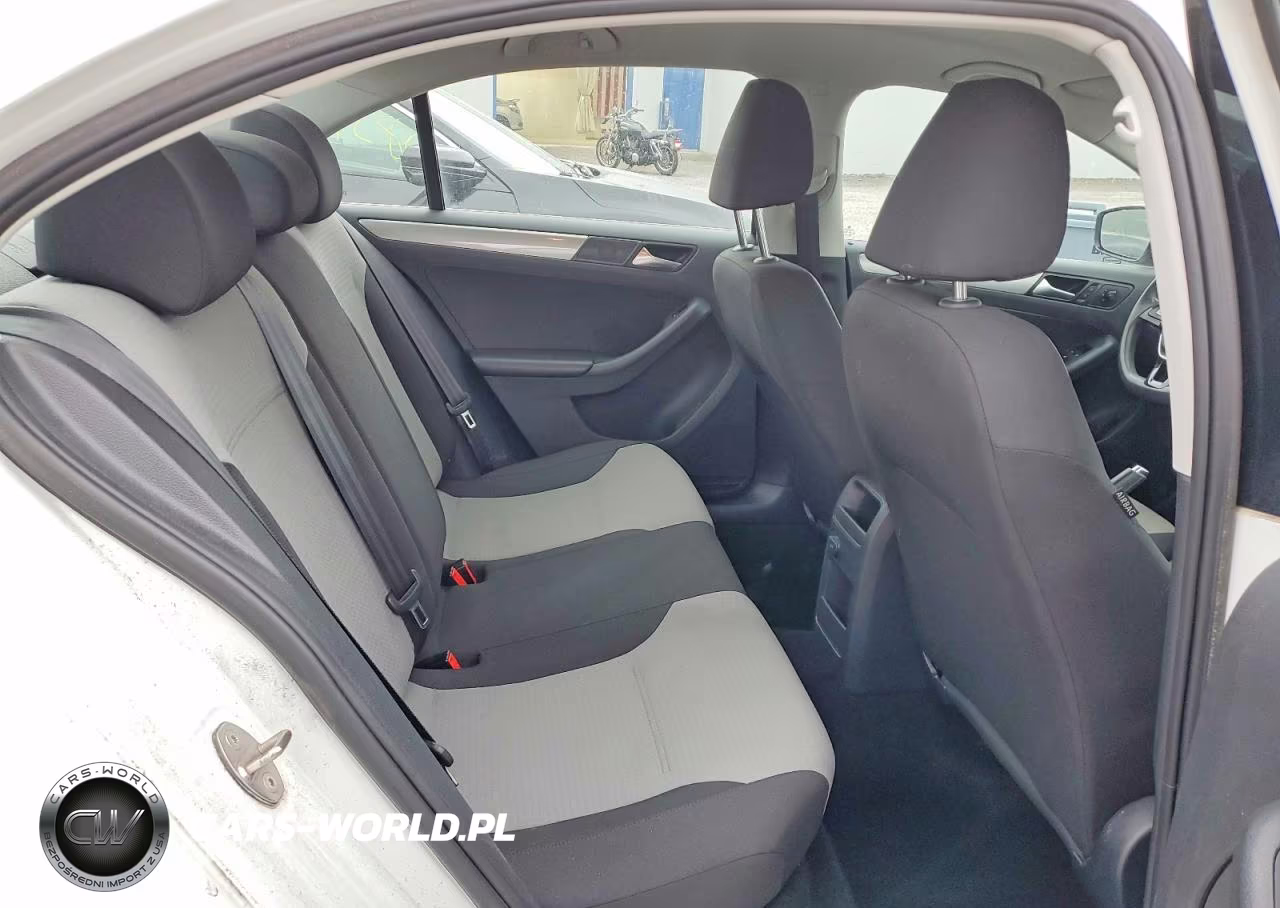 2017 Volkswagen Jetta S VIN:3VW2B7AJ6HM378140 - 10
