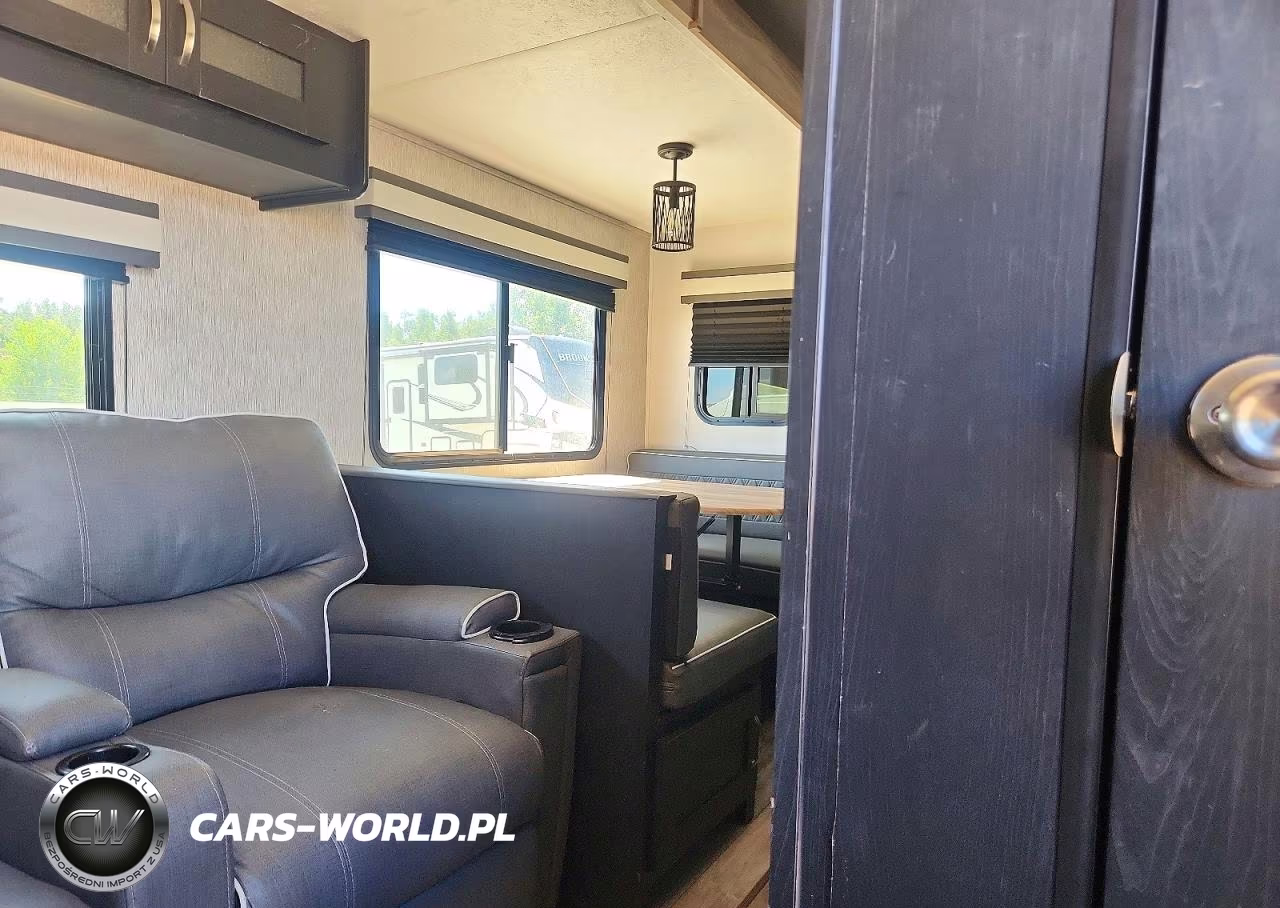 2022 Forest River Freedom Express Camper VIN:5ZT2FEUB6NW024371 - 5