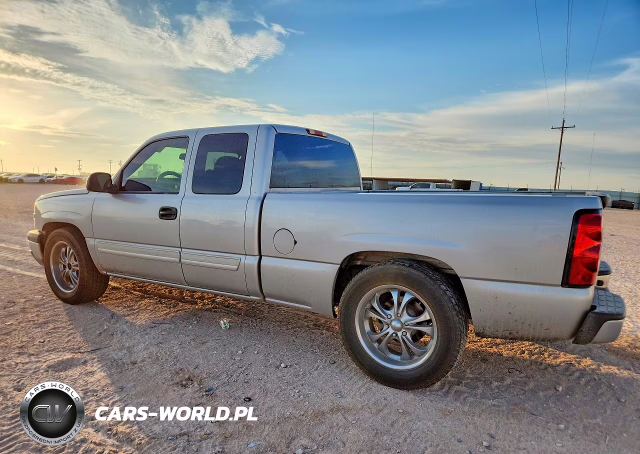 2004 Chevrolet Silverado C1500 VIN:2GCEC19T641215747 - 2