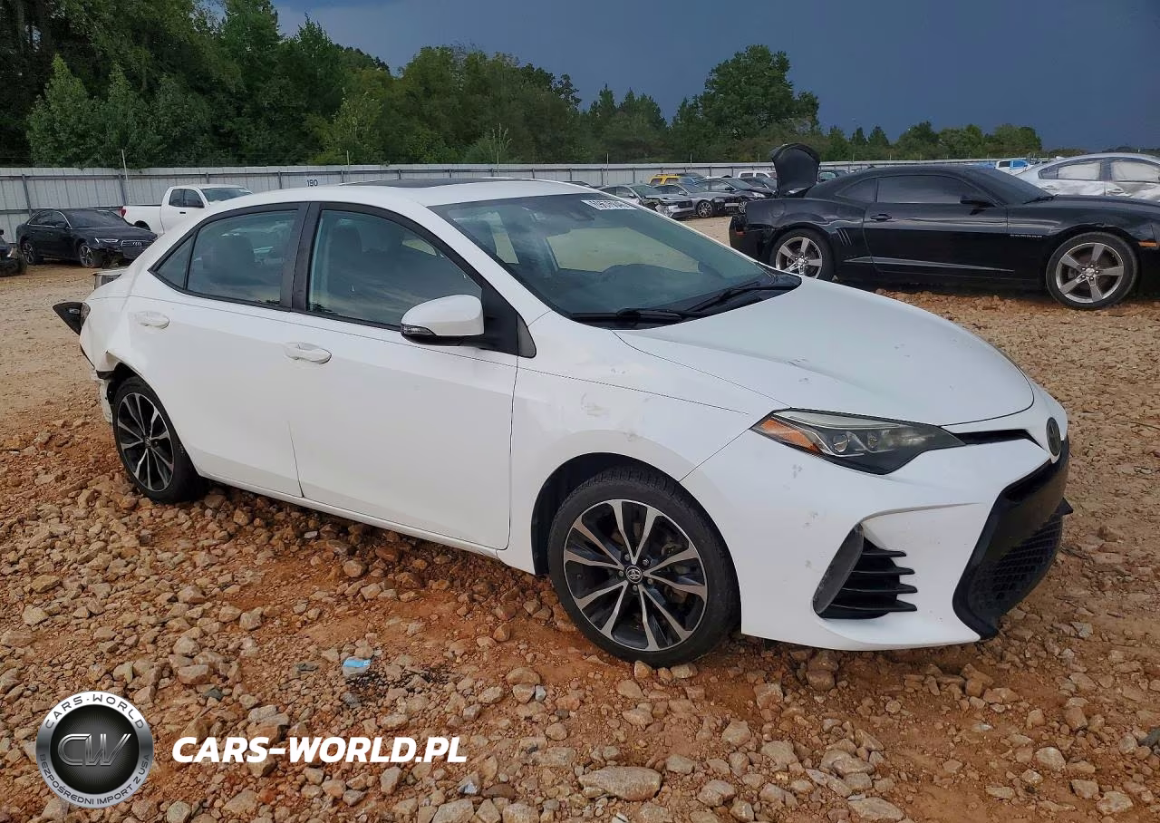 2017 Toyota Corolla Se VIN:2T1BURHEXHC856053 - 4