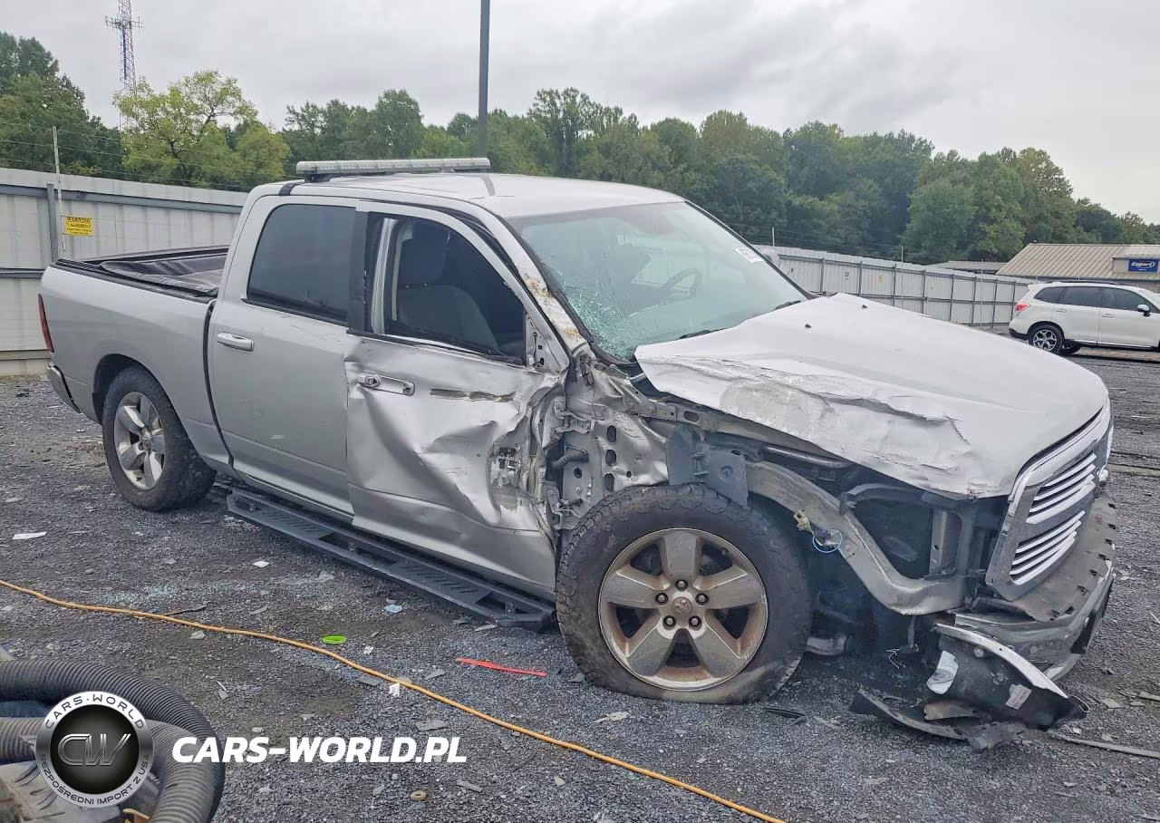 2019 Ram 1500 Classic Slt VIN:1C6RR7LT1KS559793 - 4