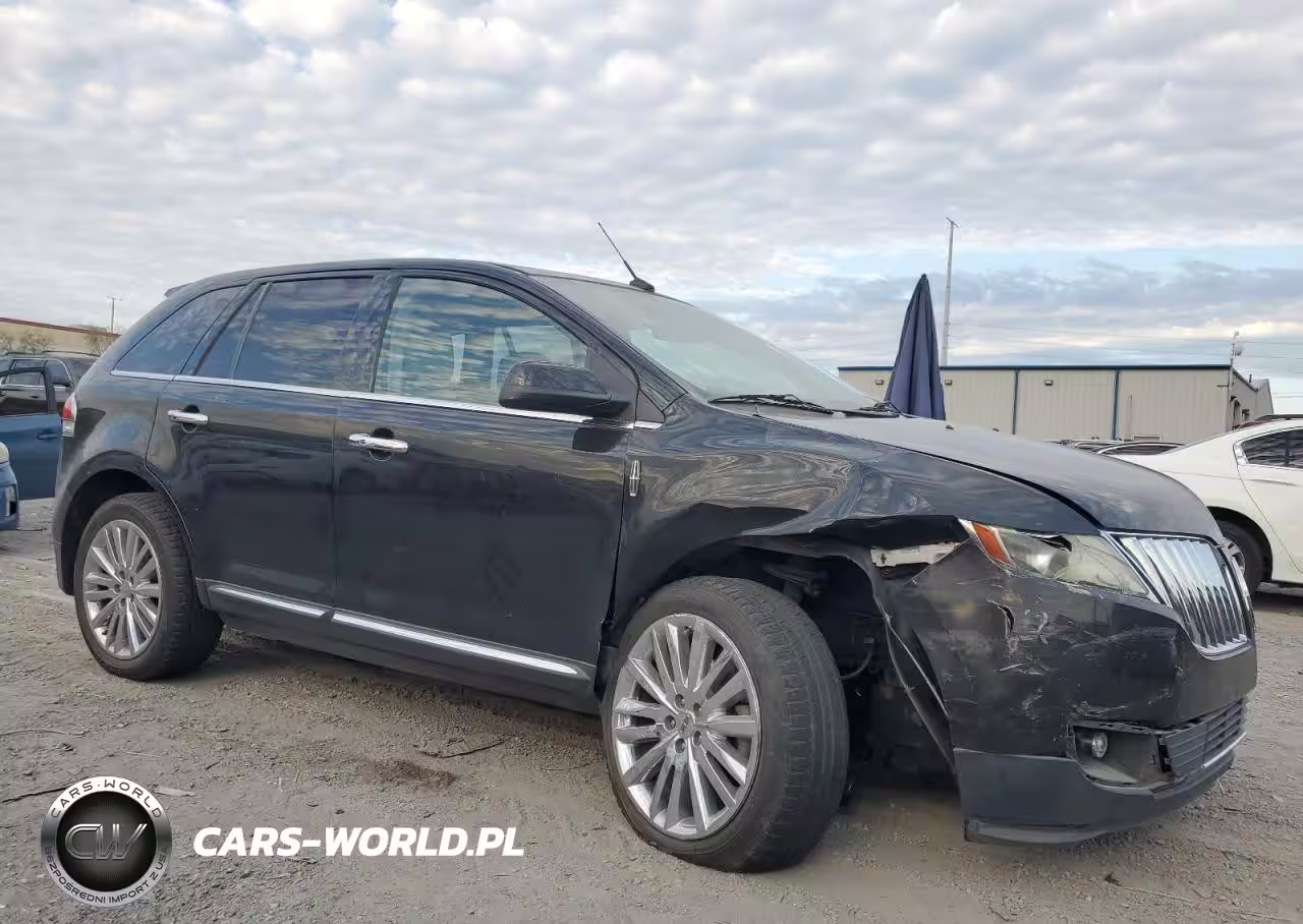 2011 Lincoln Mkx VIN:2LMDJ8JK5BBJ25977 - 4