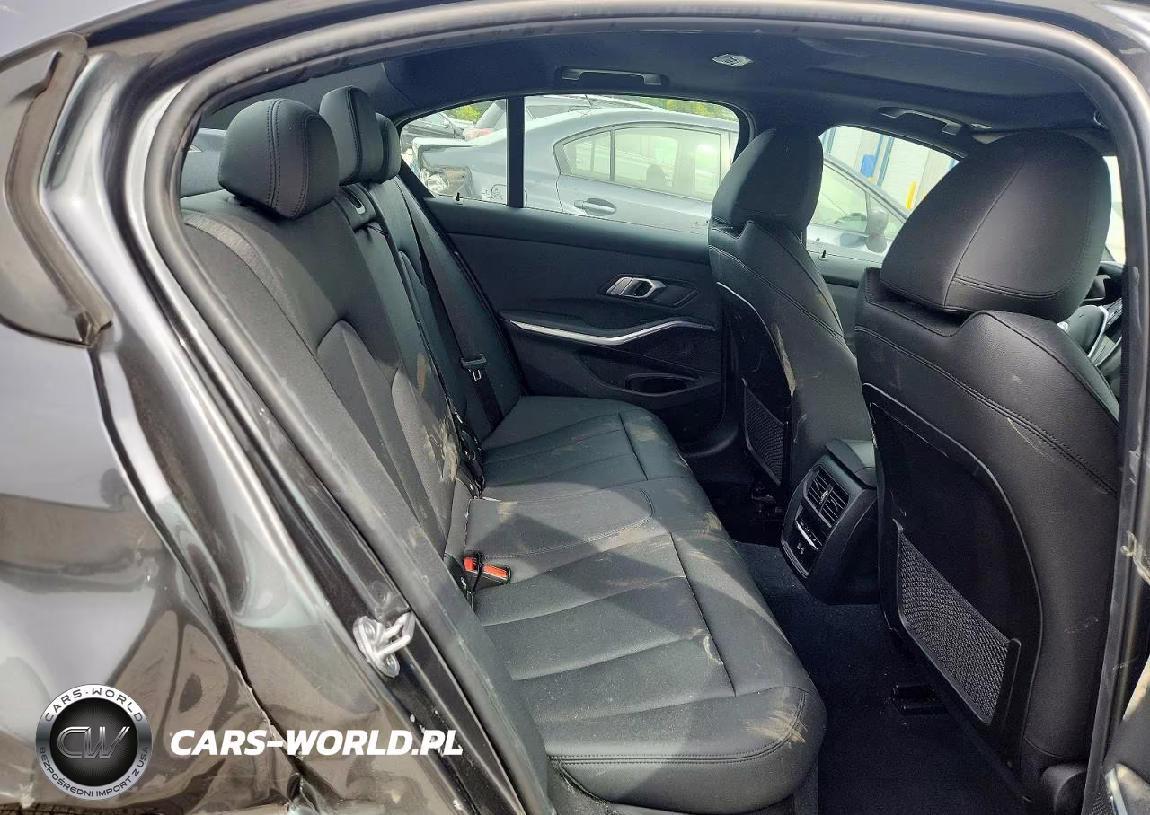 2021 BMW 330Xi VIN:3MW5R7J02M8B82621 - 10