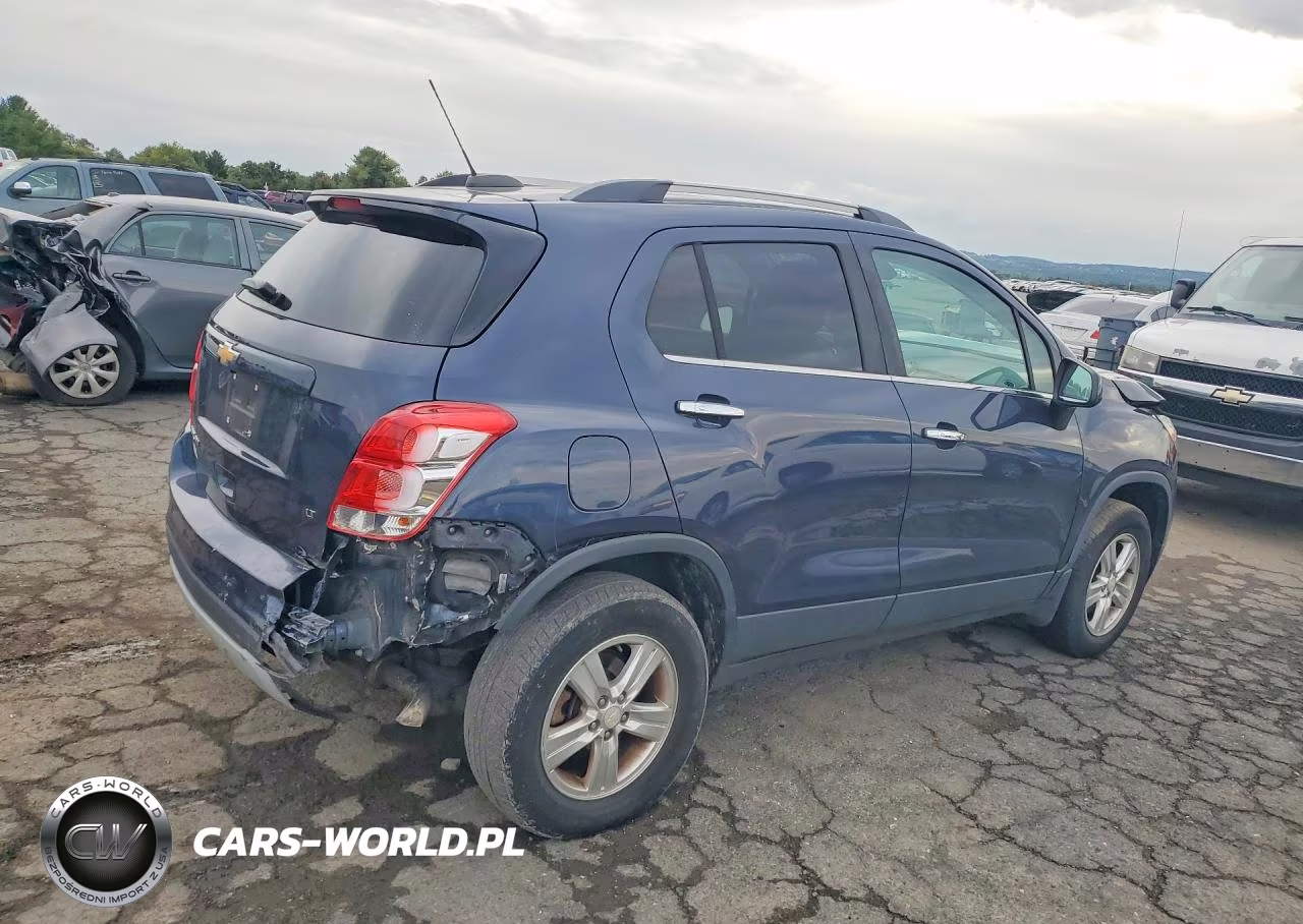 2018 Chevrolet Trax 1Lt VIN:3GNCJPSB7JL211225 - 3
