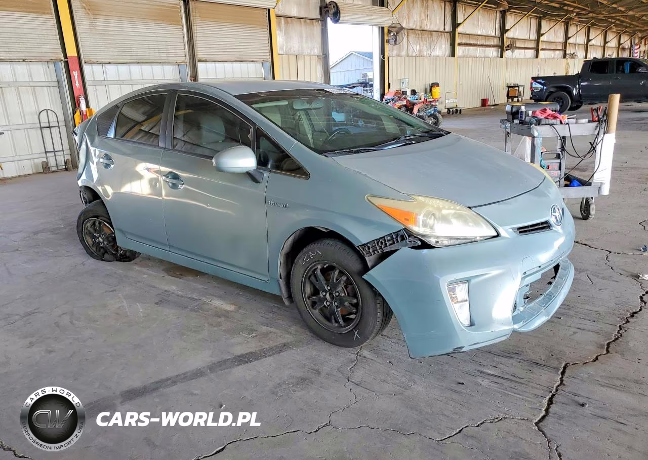 2012 Toyota Prius Four VIN:JTDKN3DU4C5384509 - 4