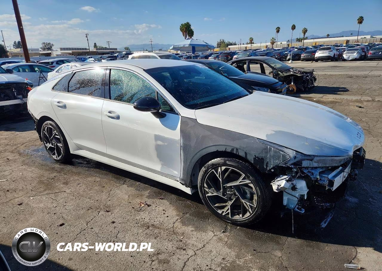 2025 Kia K5 Gt Line VIN:KNAG64J78S5370969 - 4
