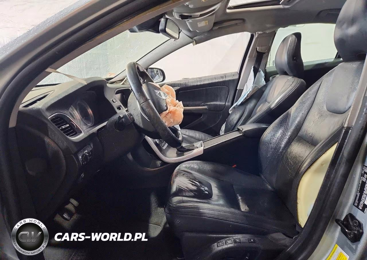 2013 Volvo S60 T5 VIN:YV1612FS3D2230535 - 7