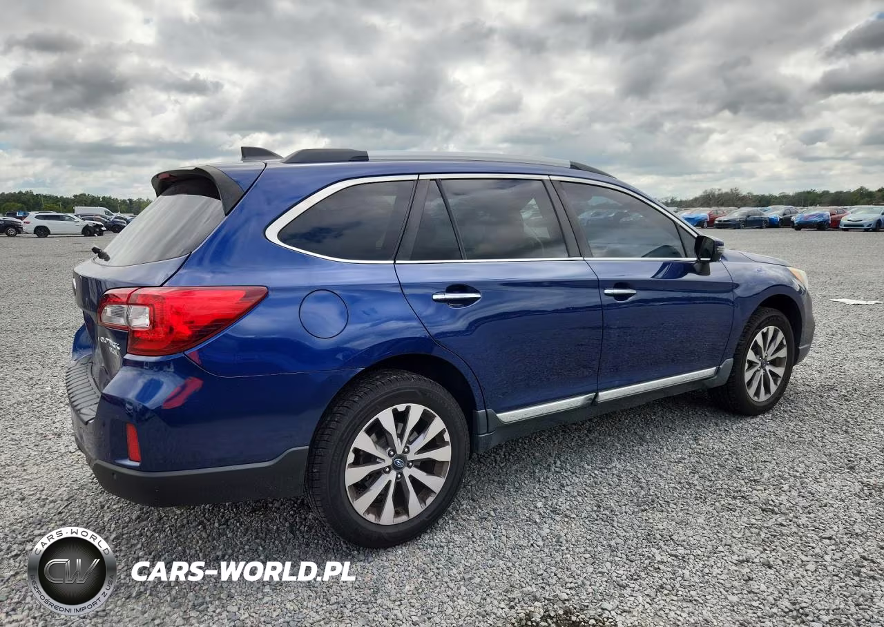 2017 Subaru Outback Touring VIN:4S4BSATC5H3385088 - 3