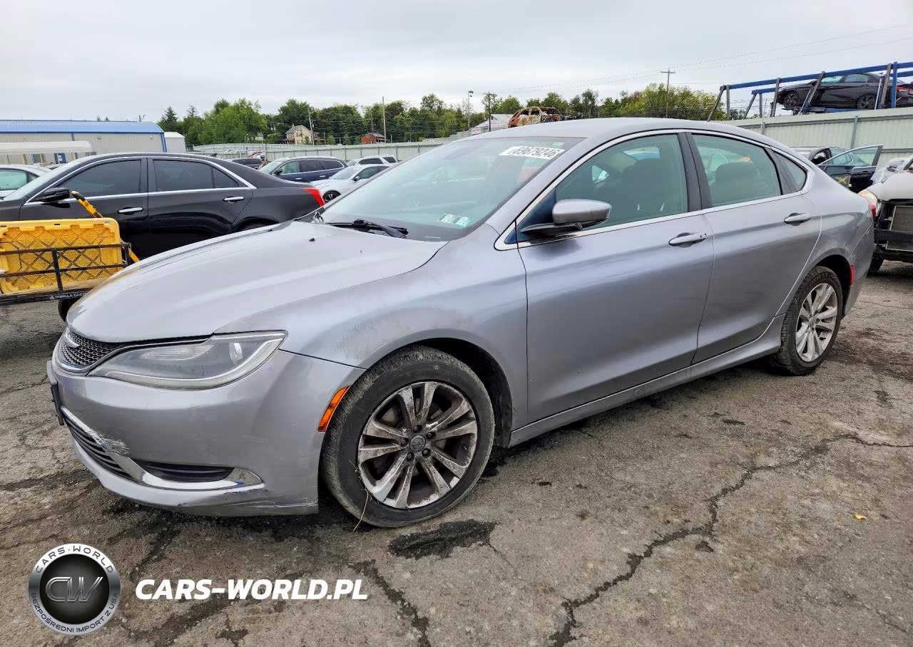2015 Chrysler 200 Limited – zdjęcie 1 z 12
