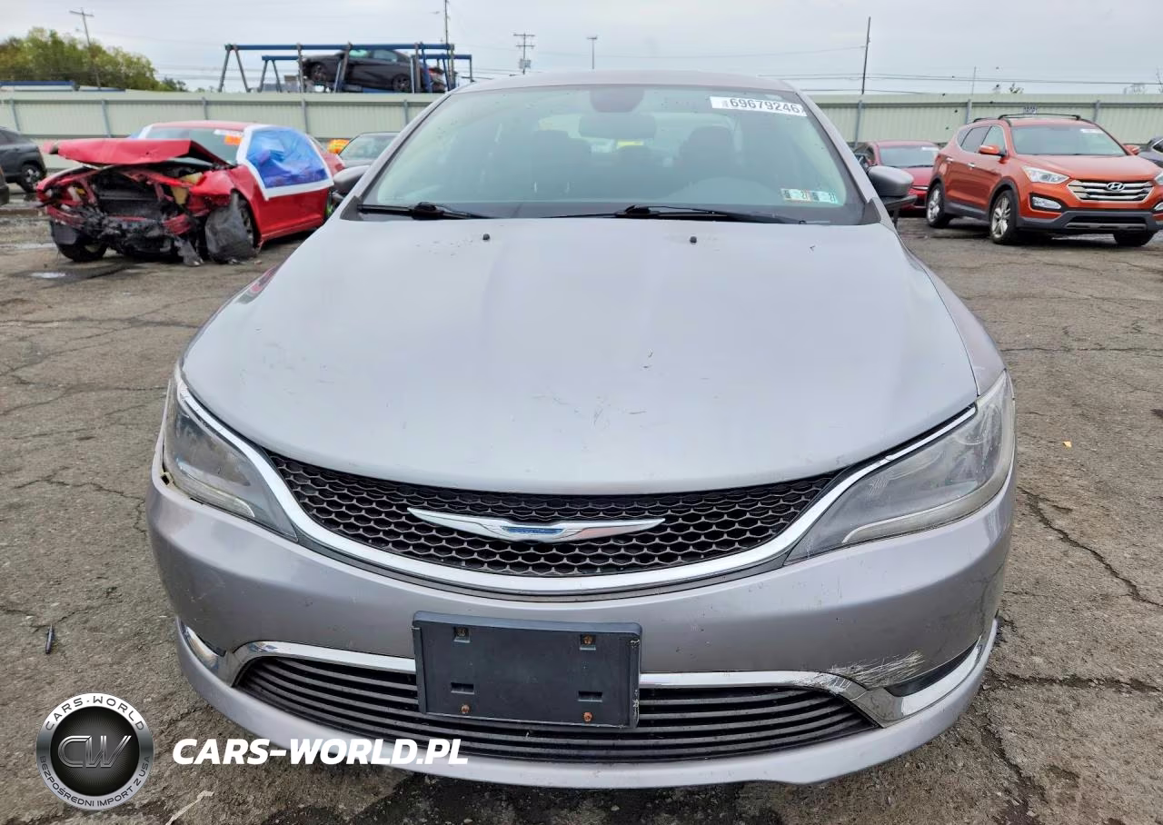 2015 Chrysler 200 Limited VIN:1C3CCCAB9FN758635 - 5