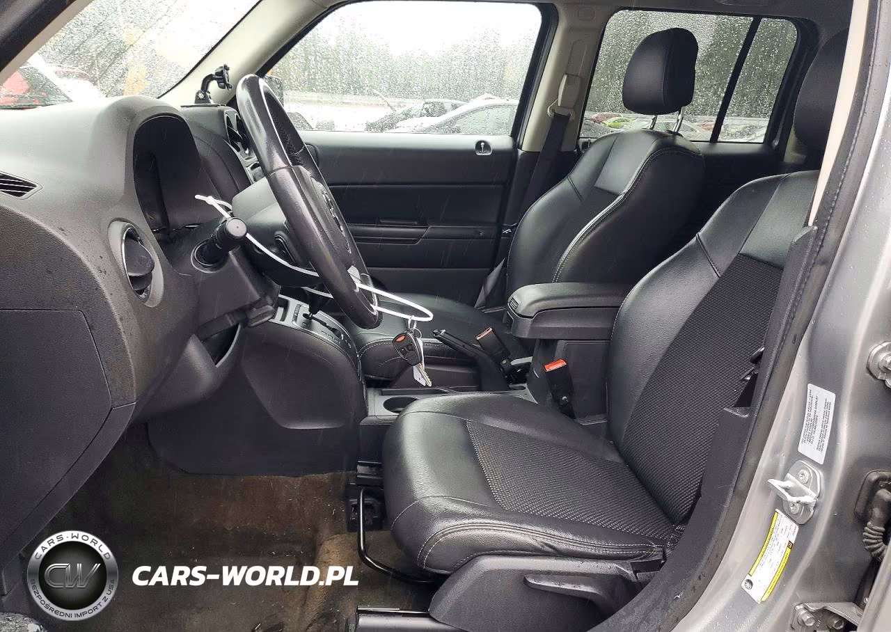 2016 Jeep Patriot Sport VIN:1C4NJPBA8GD763307 - 7