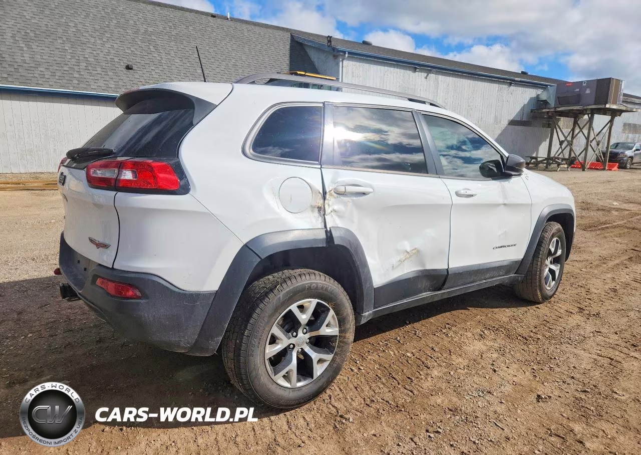 2016 Jeep Cherokee Trailhawk VIN:1C4PJMBS7GW253020 - 3