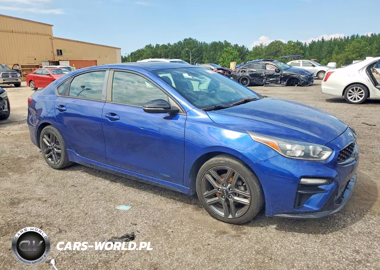 2020 Kia Forte Gt Line VIN:3KPF34AD4LE261833 - 4