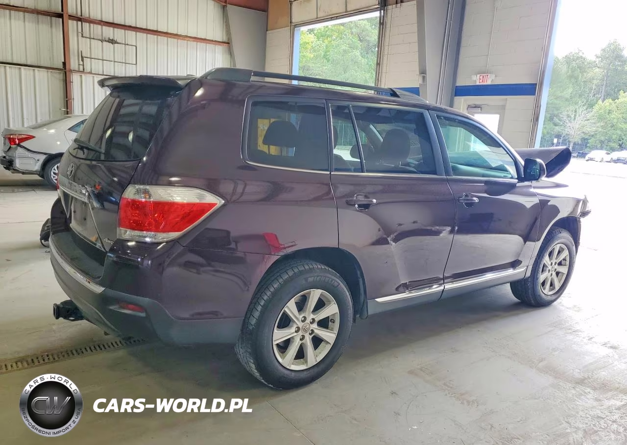 2012 Toyota Highlander Base VIN:5TDBK3EH4CS116600 - 3