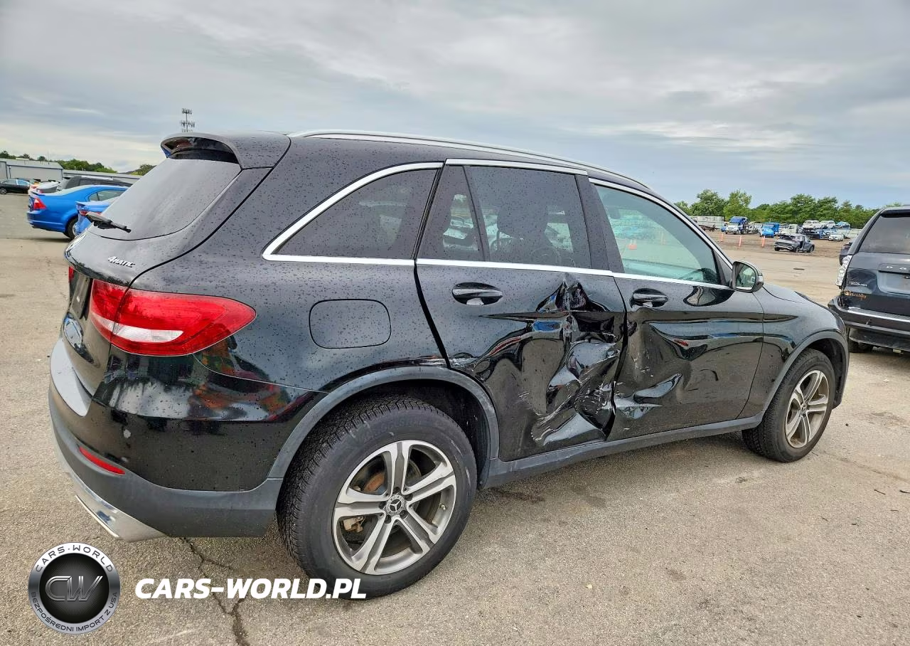 2019 Mercedes-Benz Glc 300 4Matic VIN:WDC0G4KB7KV167084 - 3