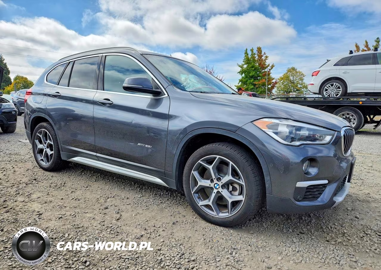 2017 BMW X1 xDrive28I VIN:WBXHT3C34H5F86756 - 4