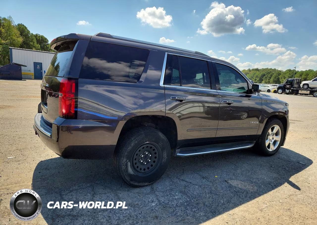 2017 Chevrolet Tahoe K1500 Premier VIN:1GNSKCKC1HR216420 - 3