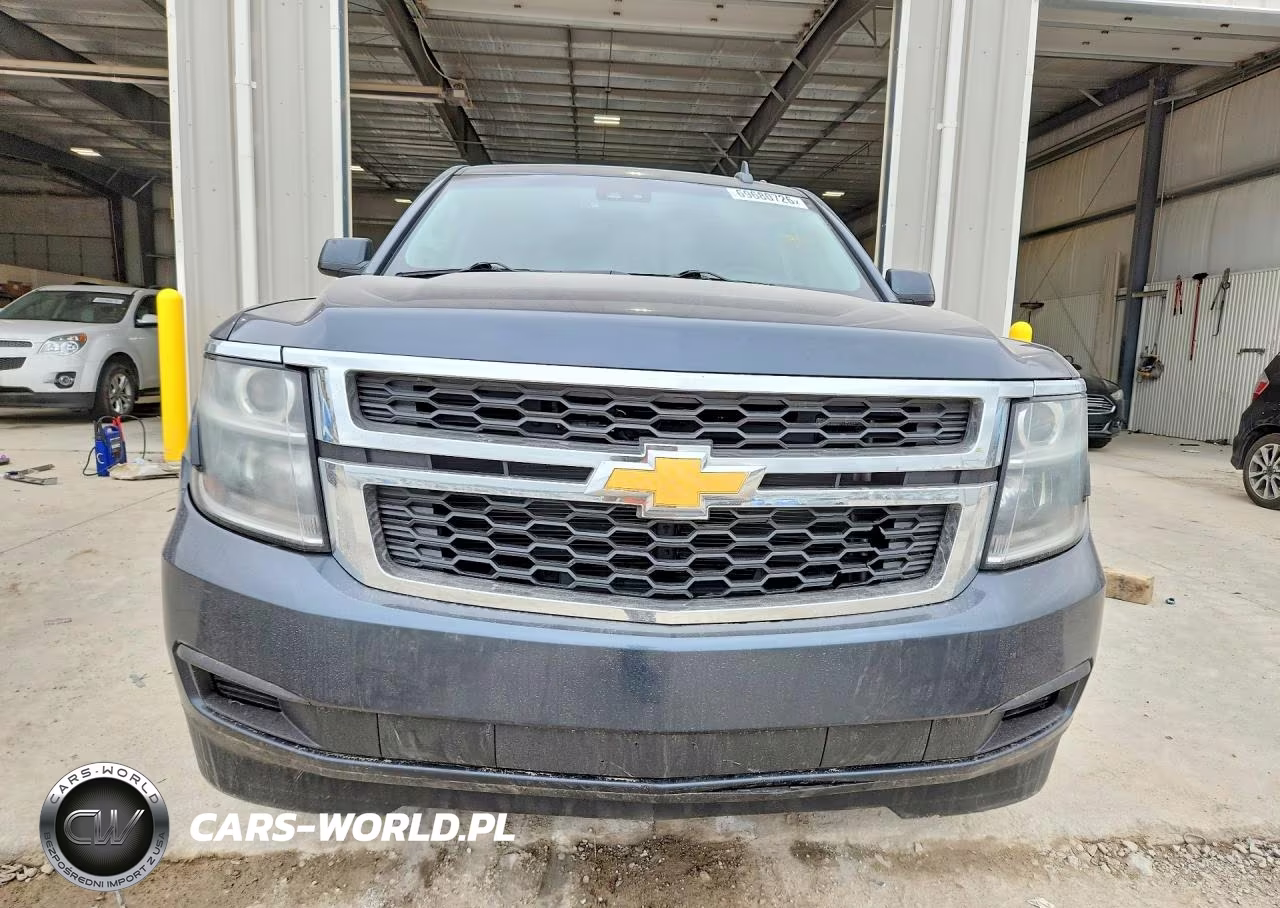 2019 Chevrolet Suburban K1500 Lt VIN:1GNSKHKC8KR330466 - 5