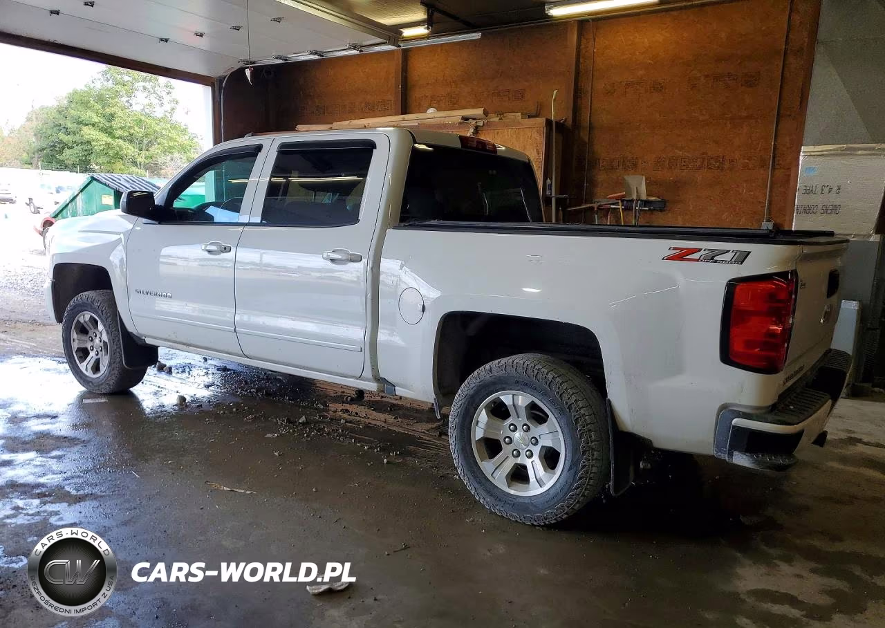 2018 Chevrolet Silverado K1500 Lt VIN:3GCUKREC8JG437129 - 2