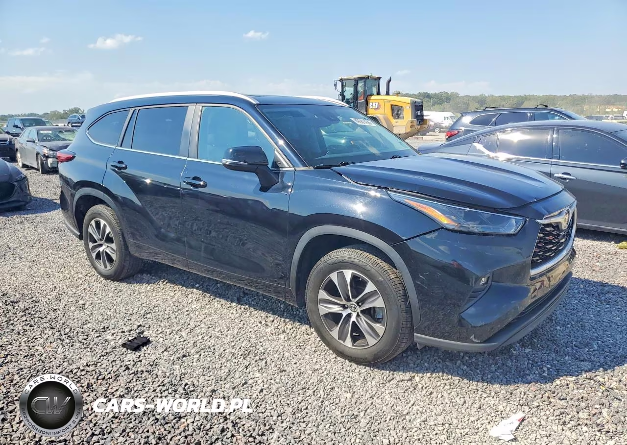 2023 Toyota Highlander Xle VIN:5TDKDRAH4PS031054 - 4