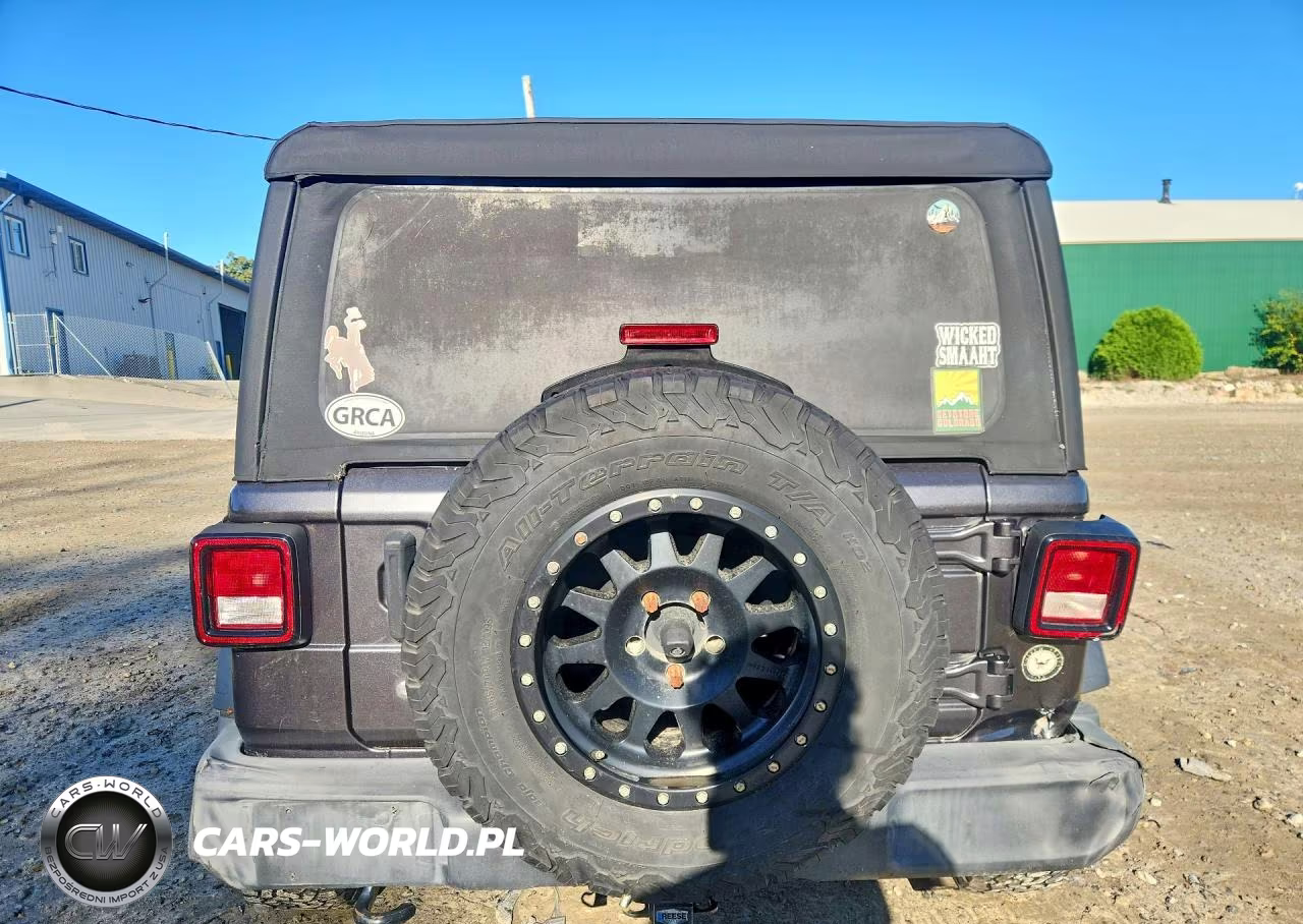 2018 Jeep Wrangler Unlimited Sport VIN:1C4HJXDN8JW250857 - 6