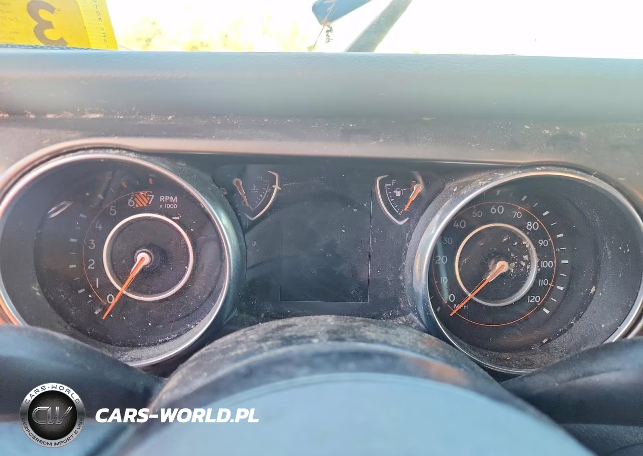 2018 Jeep Wrangler Unlimited Sport VIN:1C4HJXDN8JW250857 - 9