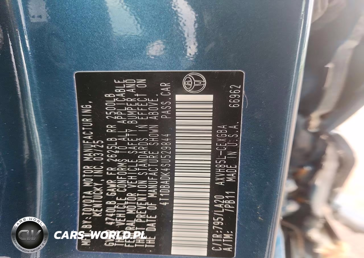 2025 Toyota Camry Xle VIN:4T1DBADK4SU529844 - 12
