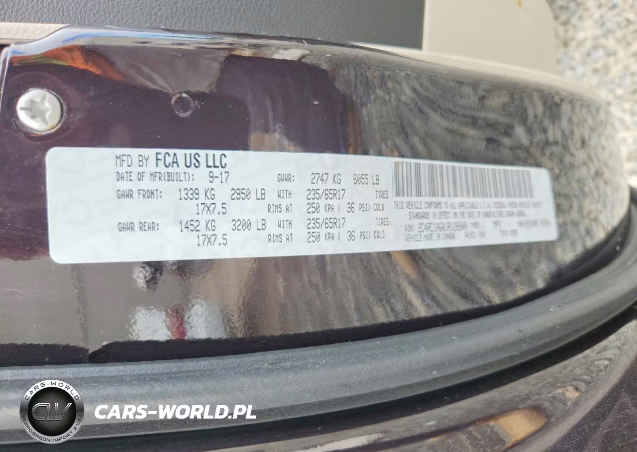 2018 Chrysler Pacifica L VIN:2C4RC1AG0JR120940 - 14