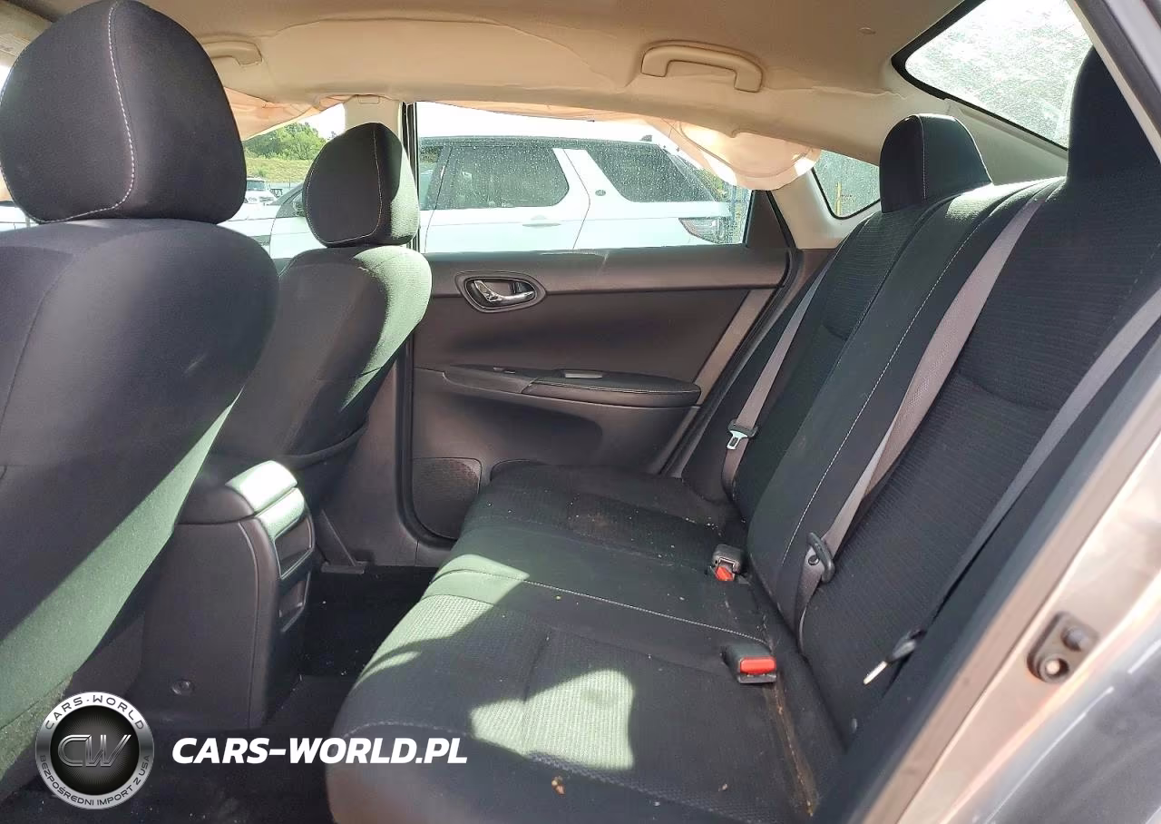 2019 Nissan Sentra S VIN:3N1AB7APXKY358267 - 10