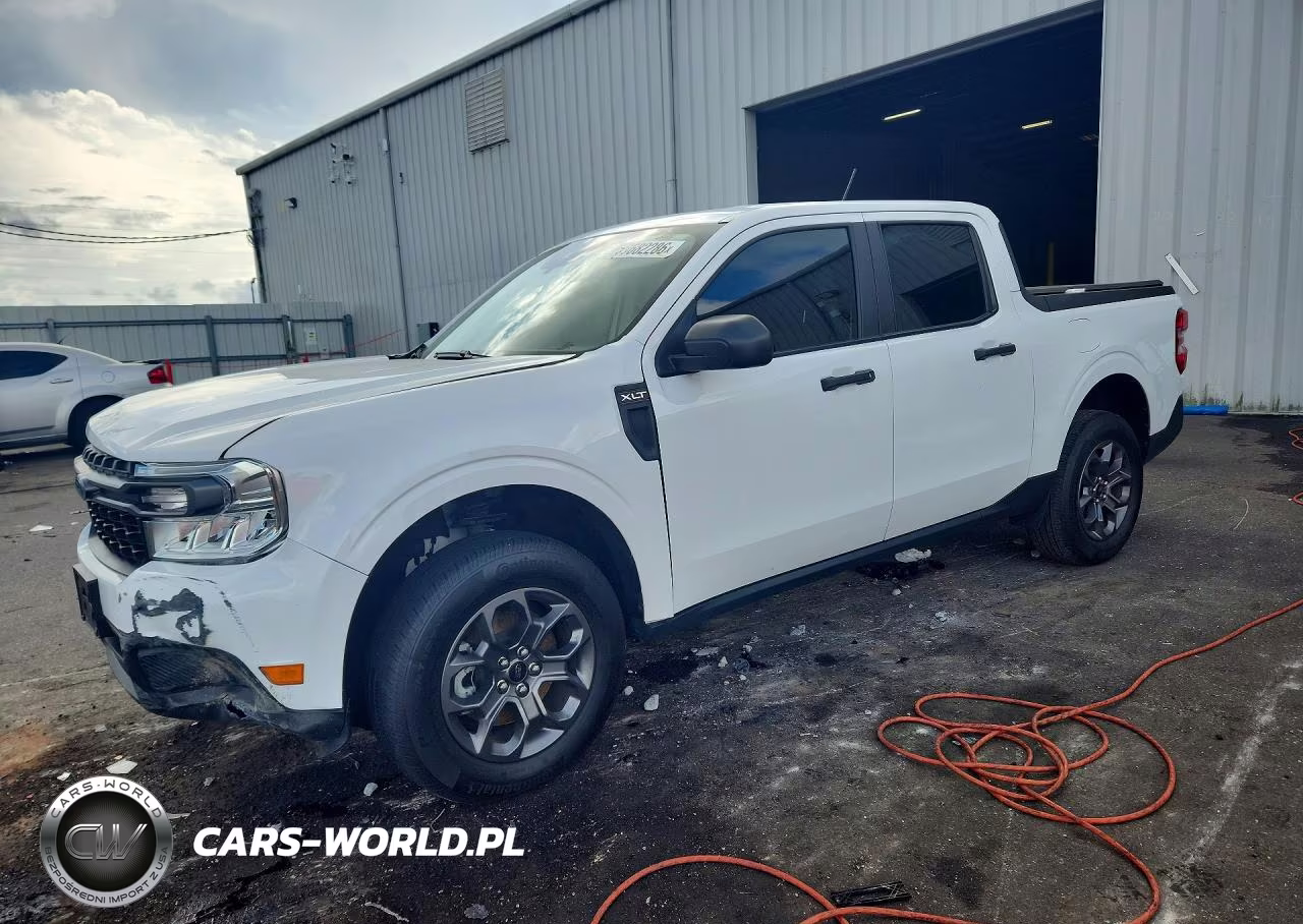 2024 Ford Maverick Xlt VIN:3FTTW8H98RRB25533 - 1