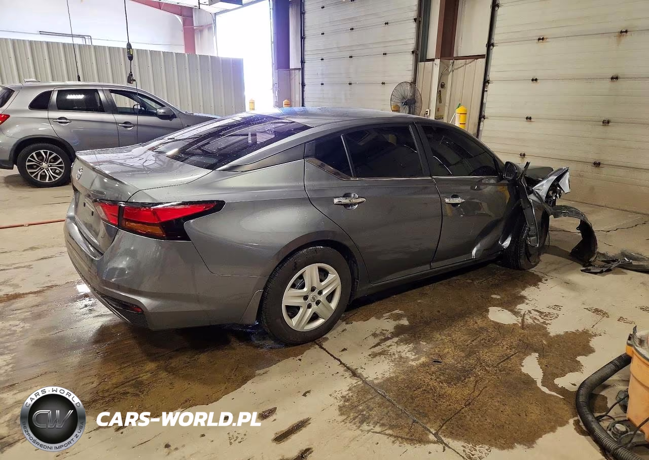2022 Nissan Altima S VIN:1N4BL4BV4NN423504 - 3