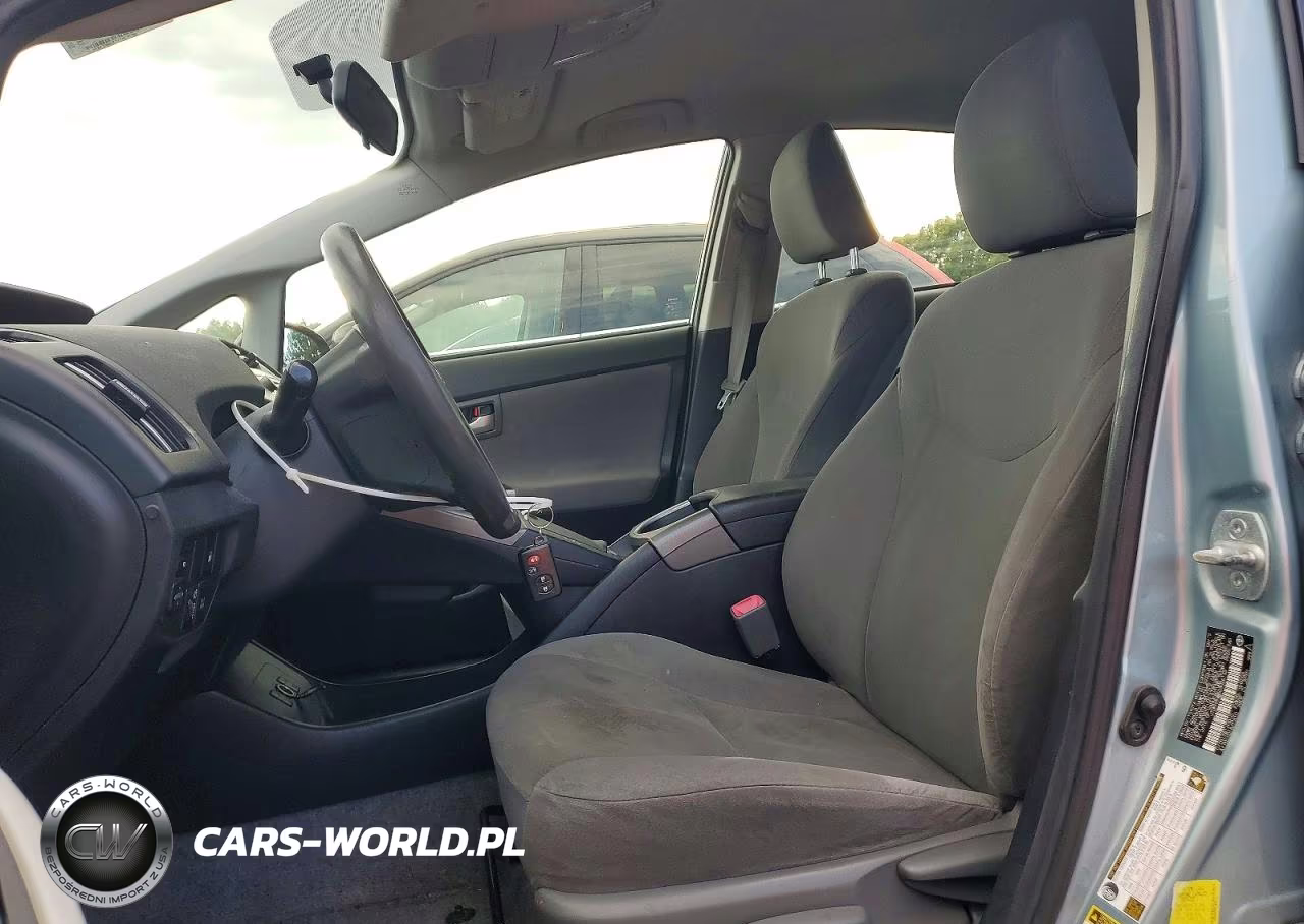 2012 Toyota Prius Plug-In Hybrid Base VIN:JTDKN3DP5C3026132 - 7