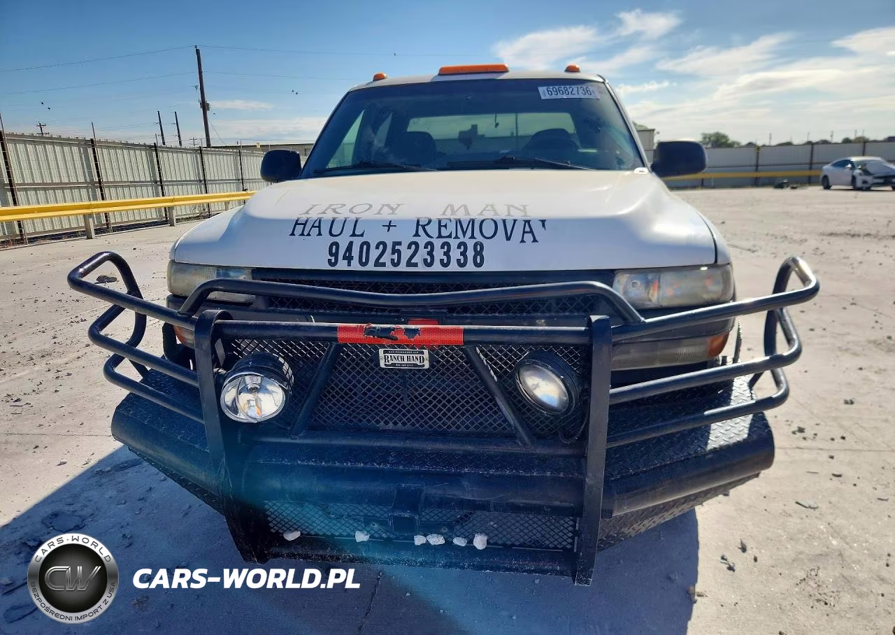 2002 Chevrolet Silverado K2500 Heavy Duty VIN:1GCHK23132F156577 - 5