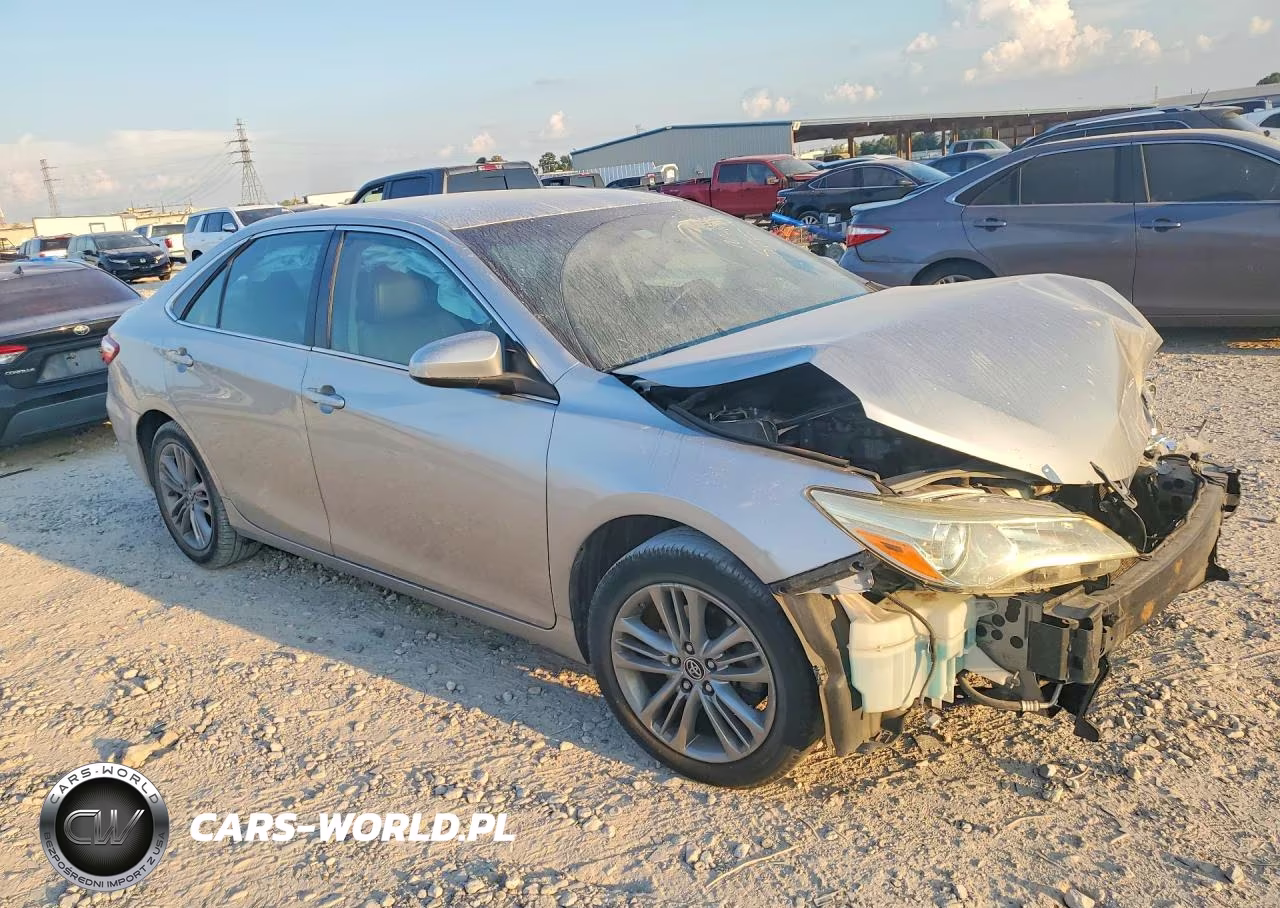 2015 Toyota Camry Se VIN:4T1BF1FK5FU915395 - 4