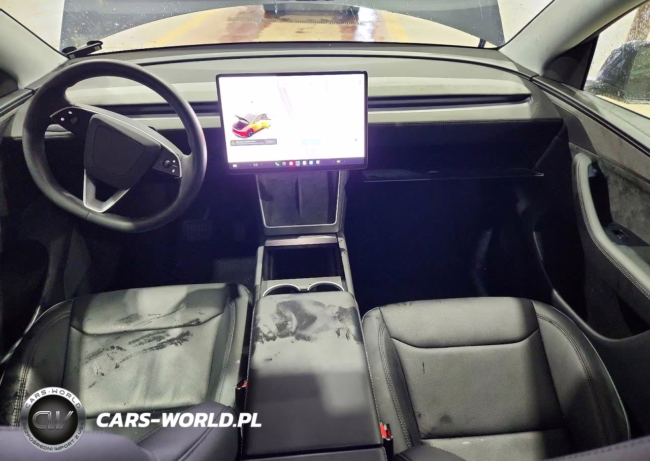 2026 Tesla Model Y VIN:7SAYGDEE5TF521640 - 8