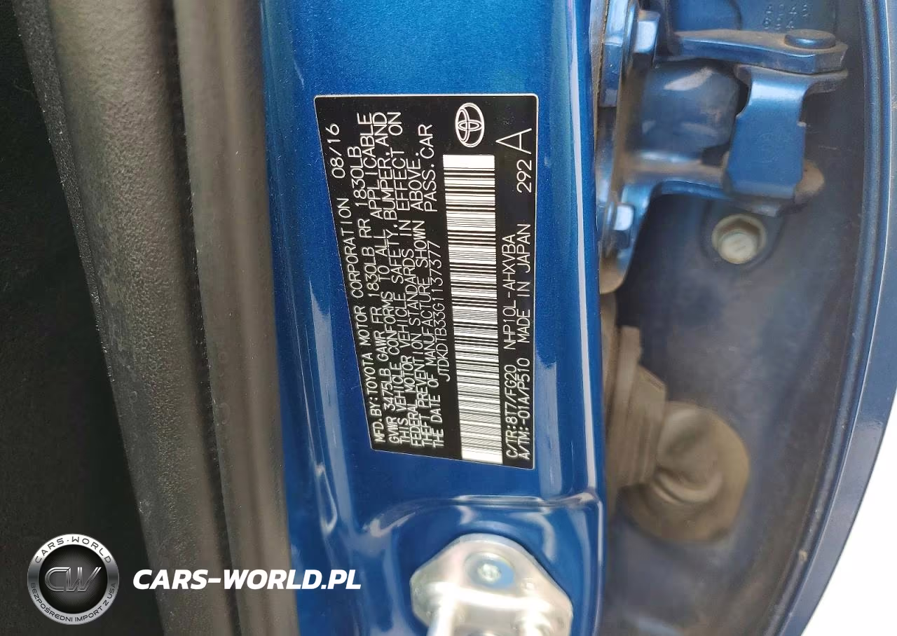 2016 Toyota Prius C Two VIN:JTDKDTB33G1137377 - 12