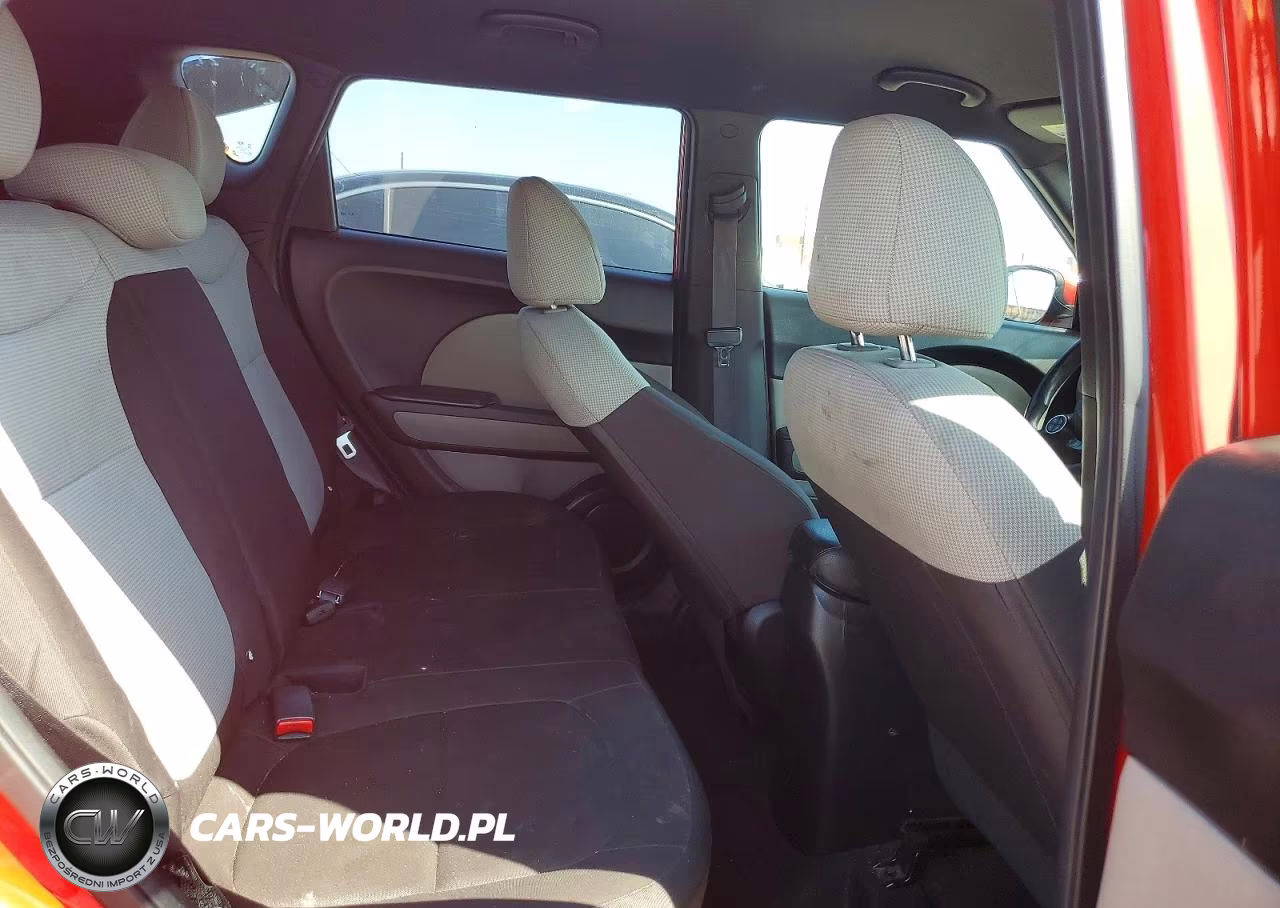 2019 Kia Soul Base VIN:KNDJN2A27K7638953 - 10