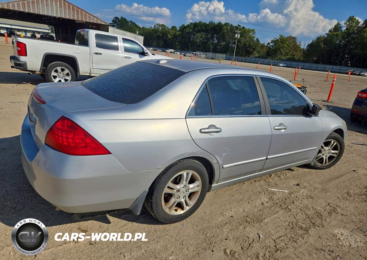 2007 Honda Accord Ex VIN:1HGCM56887A140749 - 3