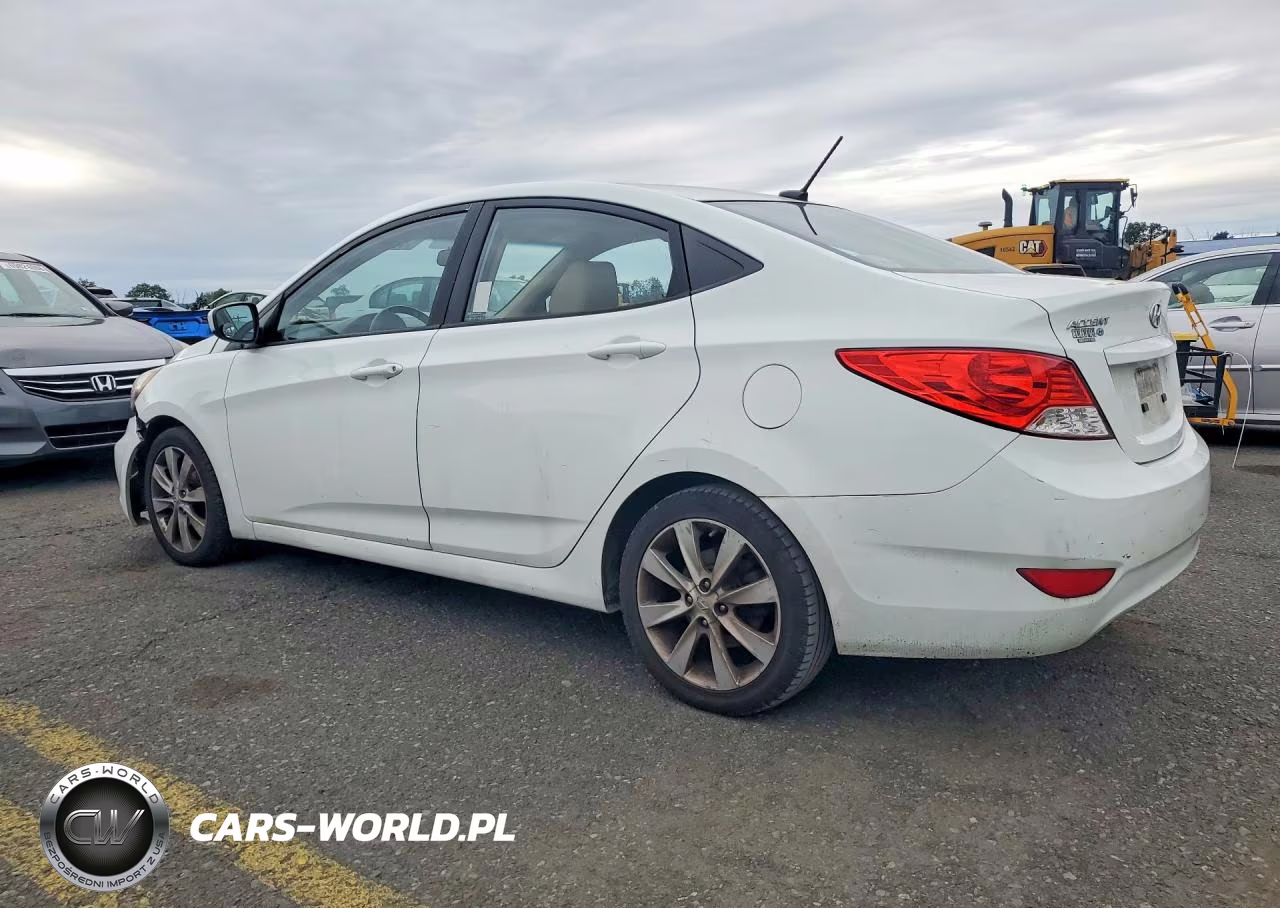 2013 Hyundai Accent Gls VIN:KMHCU4AE5DU435903 - 2