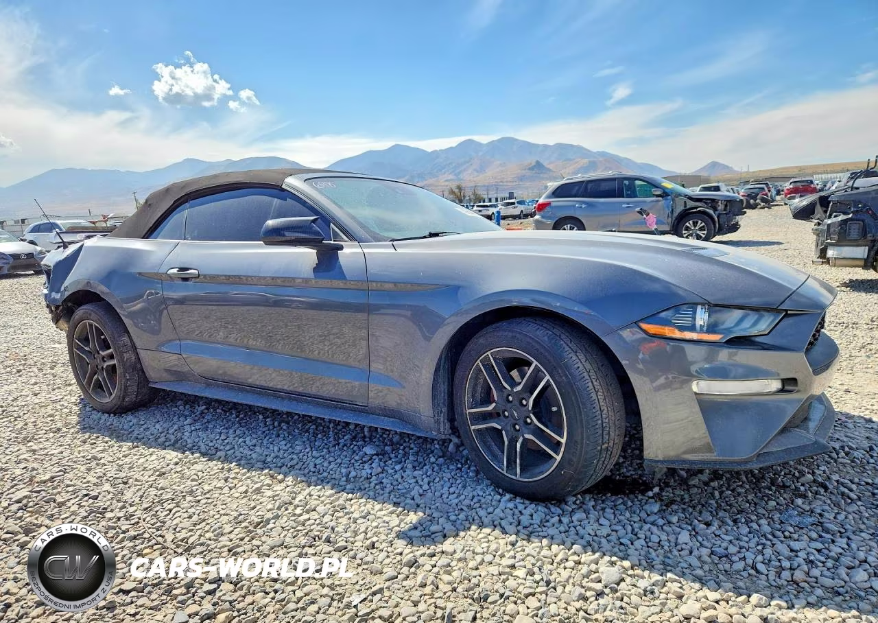 2021 Ford Mustang VIN:1FATP8UHXM5121723 - 4