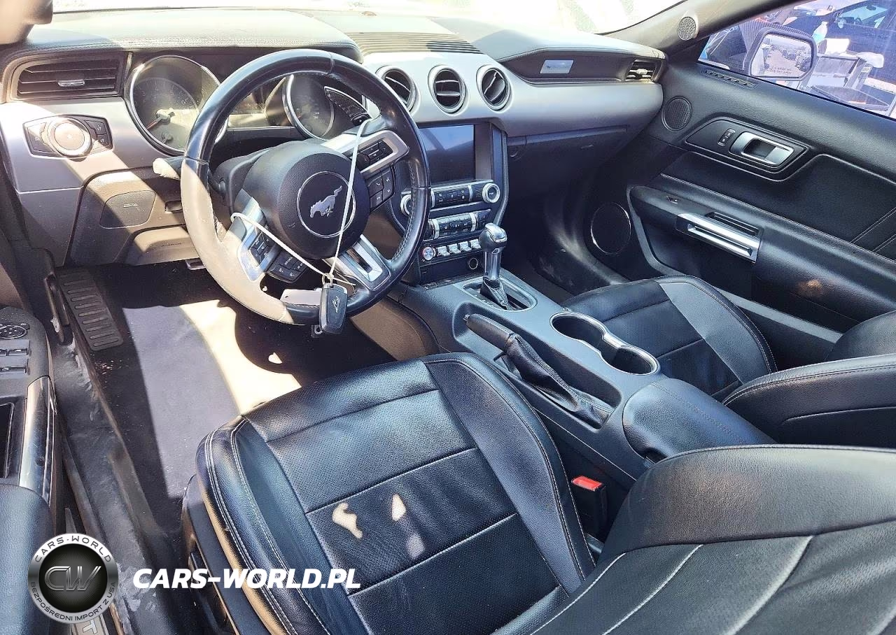 2021 Ford Mustang VIN:1FATP8UHXM5121723 - 8