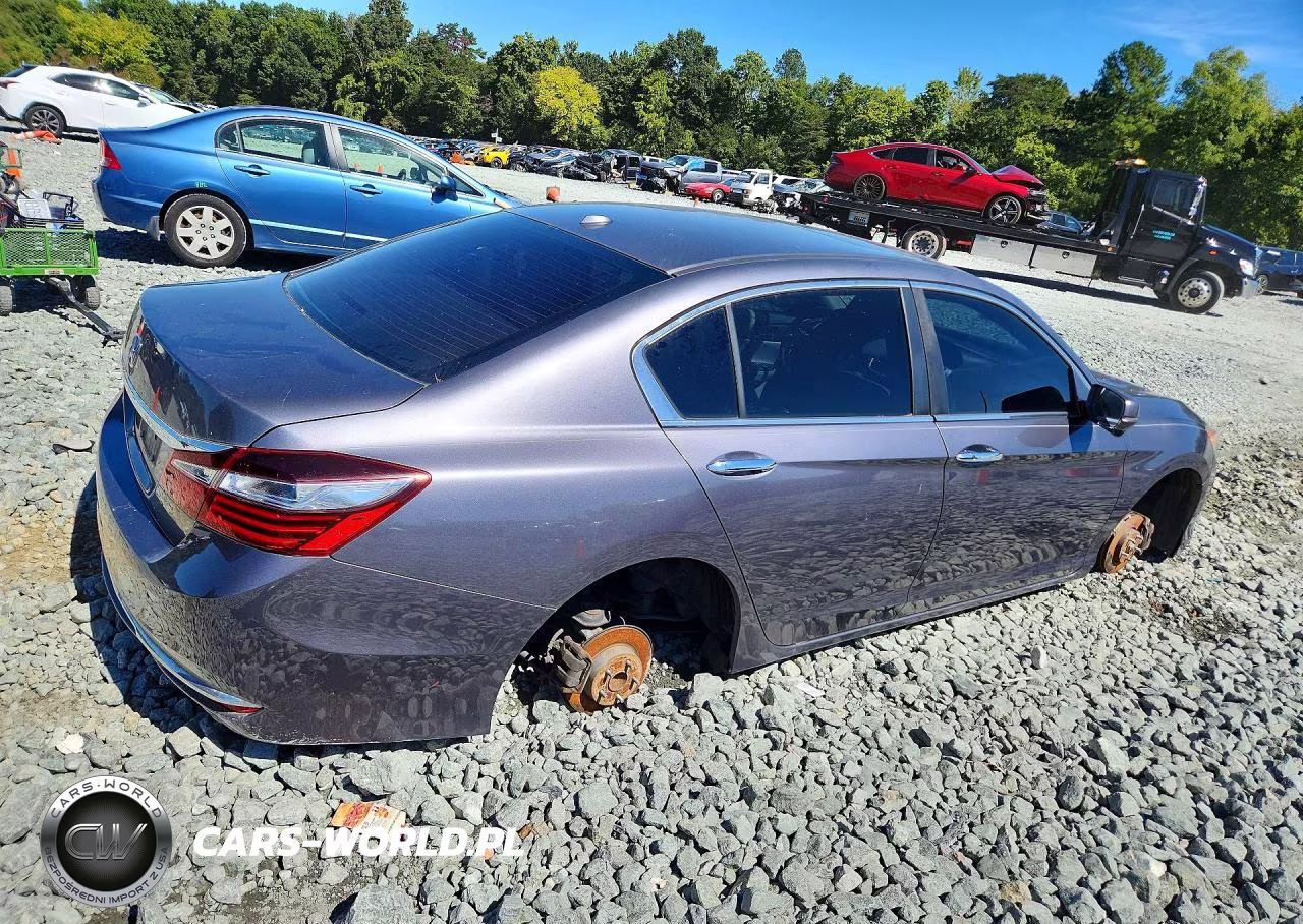 2017 Honda Accord Ex VIN:1HGCR2F72HA095235 - 3