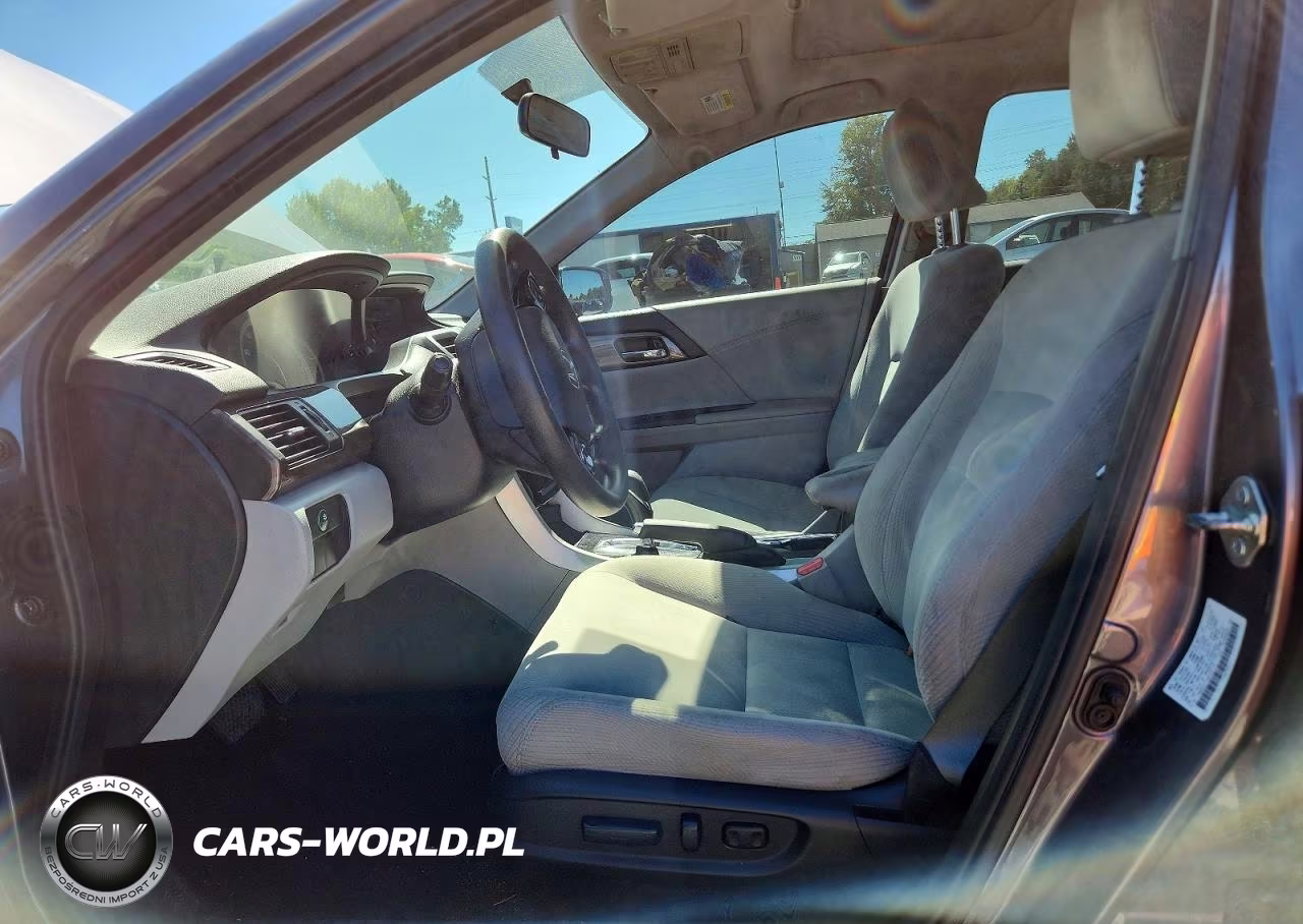 2017 Honda Accord Ex VIN:1HGCR2F72HA095235 - 7