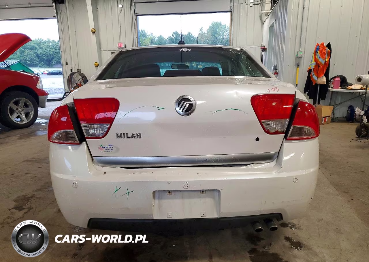 2011 Mercury Milan VIN:3MEHM0HA9BR601882 - 6