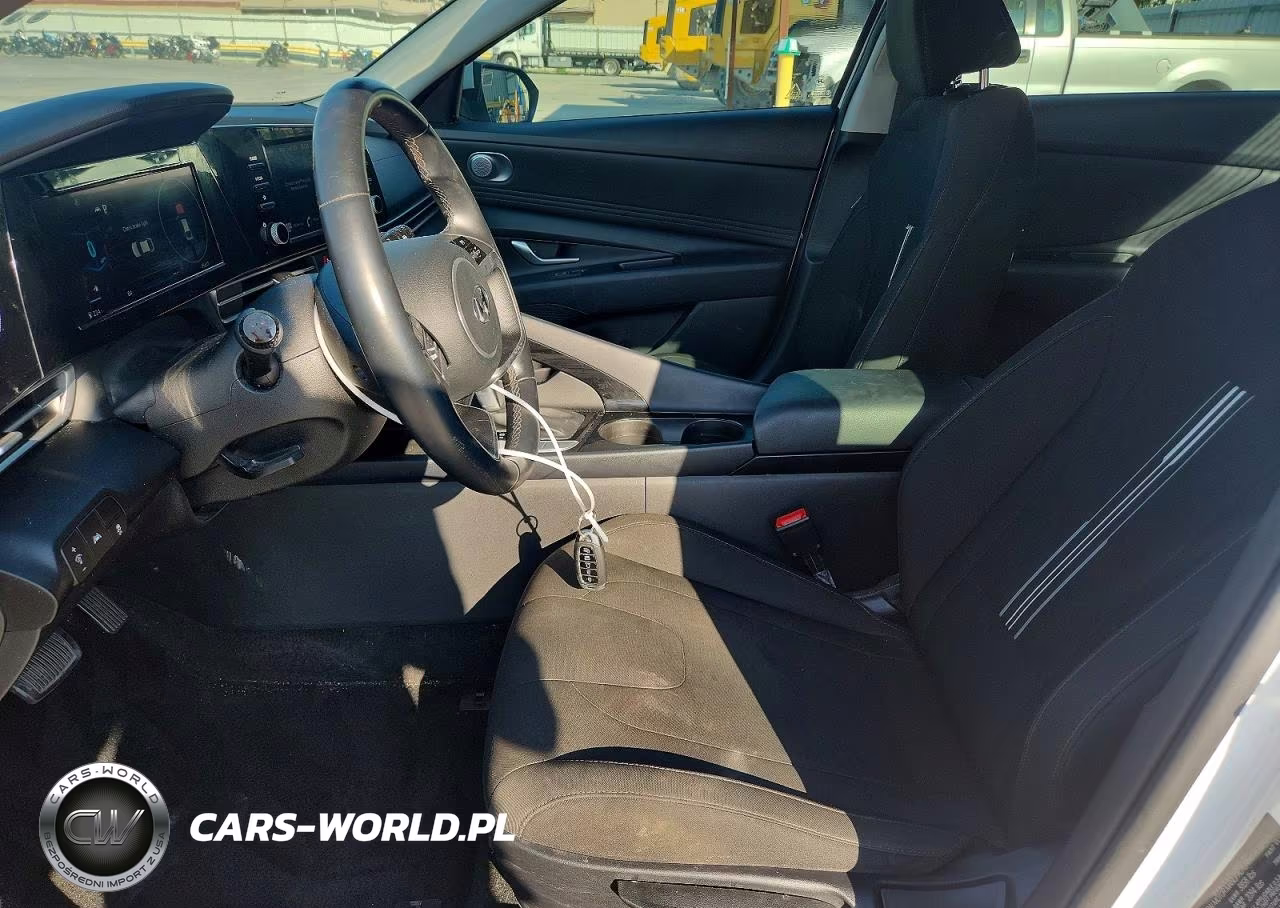 2021 Hyundai Elantra Sel VIN:5NPLS4AG9MH004194 - 7