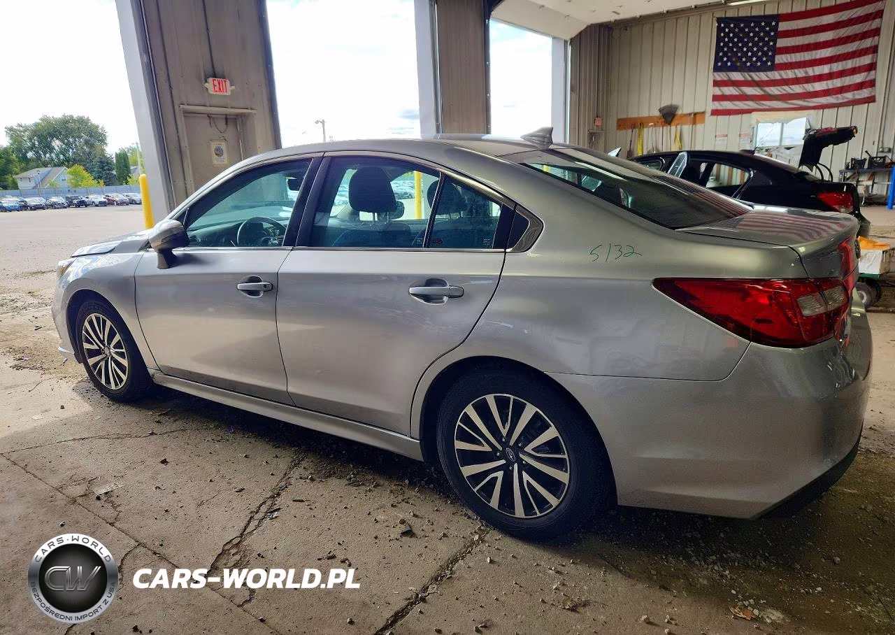 2018 Subaru Legacy 2.5I Premium VIN:4S3BNAF6XJ3023314 - 2